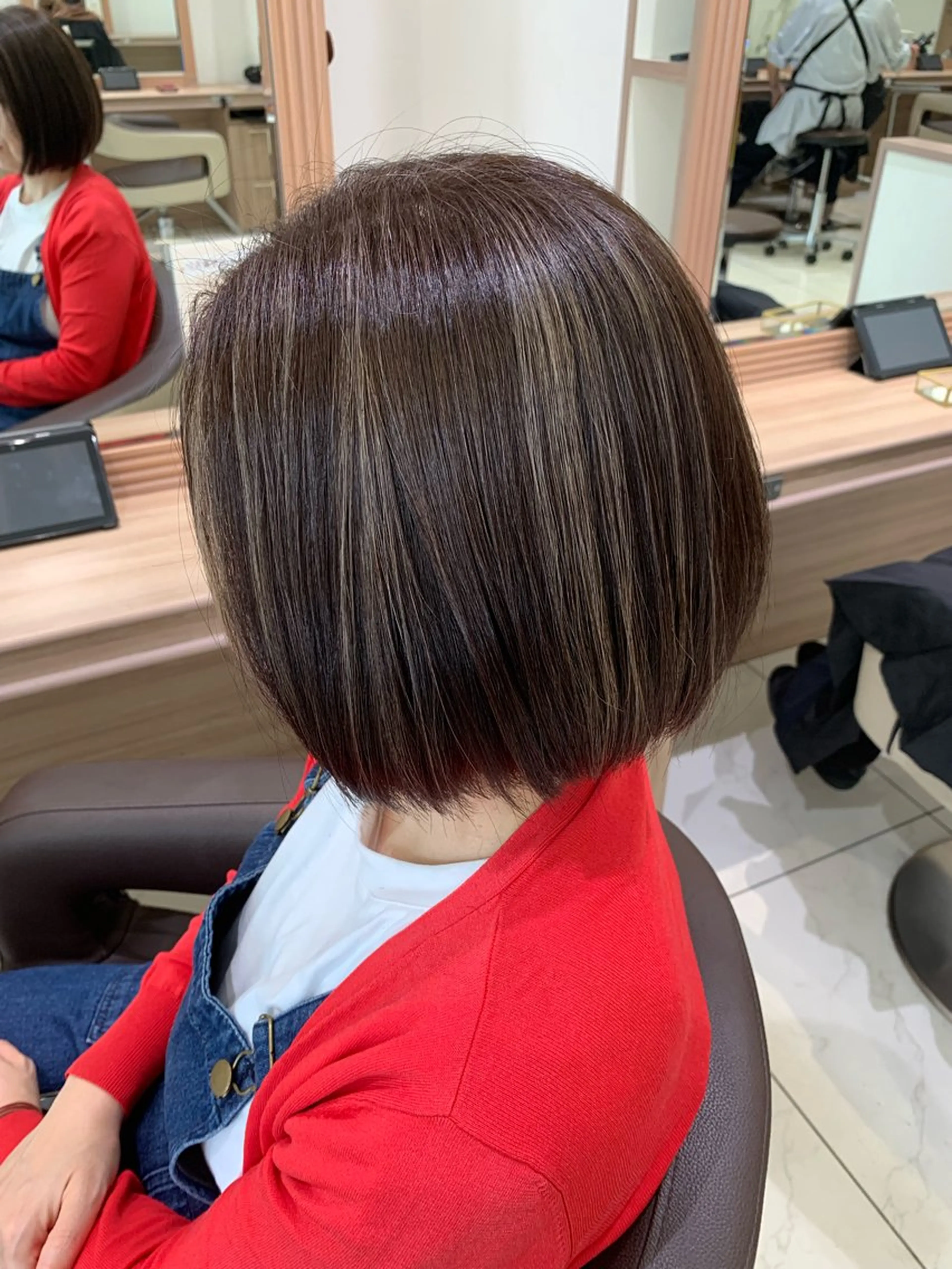 ショート カラー ブラウンカラー 透明感カラー オレンジ カット ヘアカラー 🌱脱白髪染め特化 🌱岡田将英のヘアスタイル