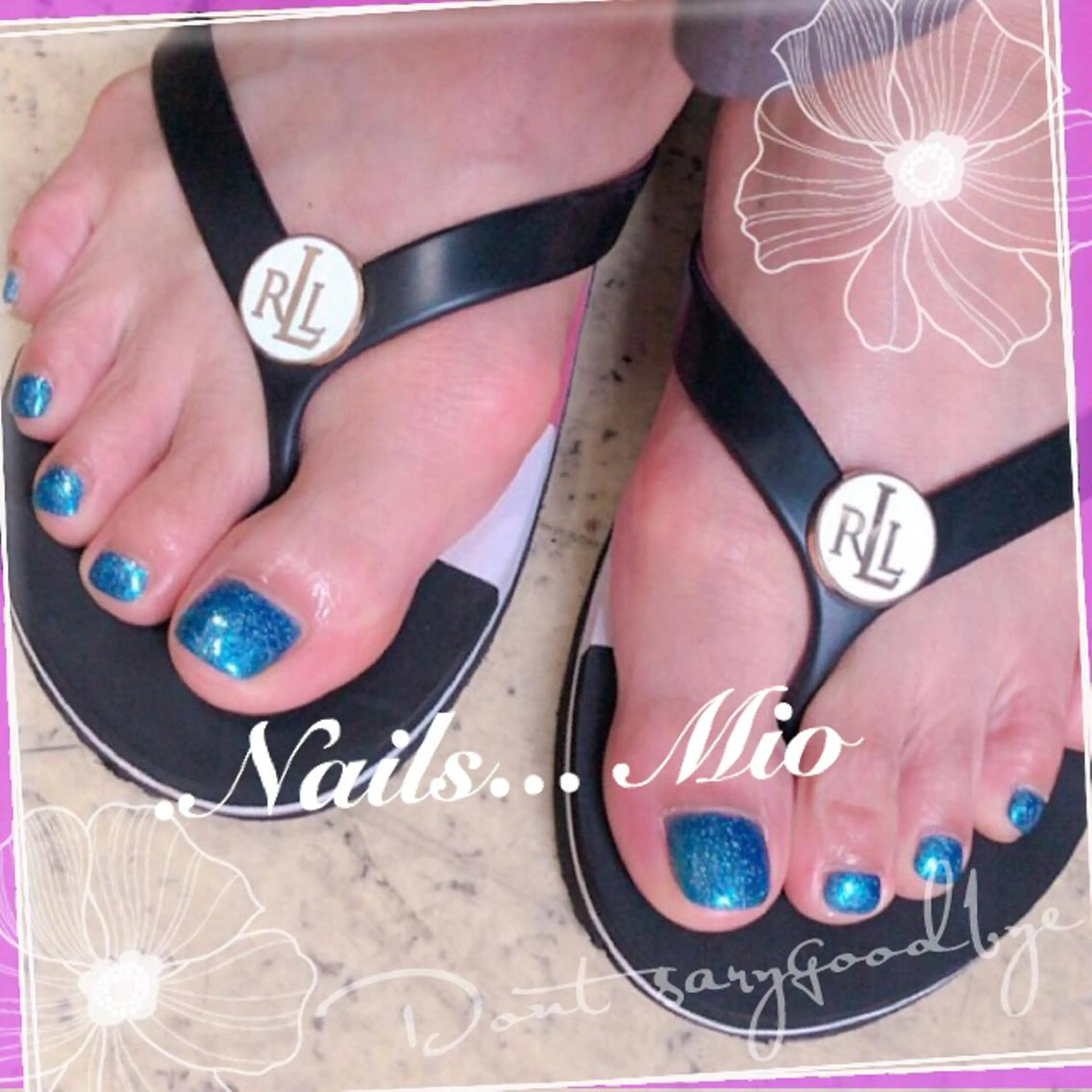 ネイル .Nails Mio 赤羽西ネイルサロンのネイルデザイン