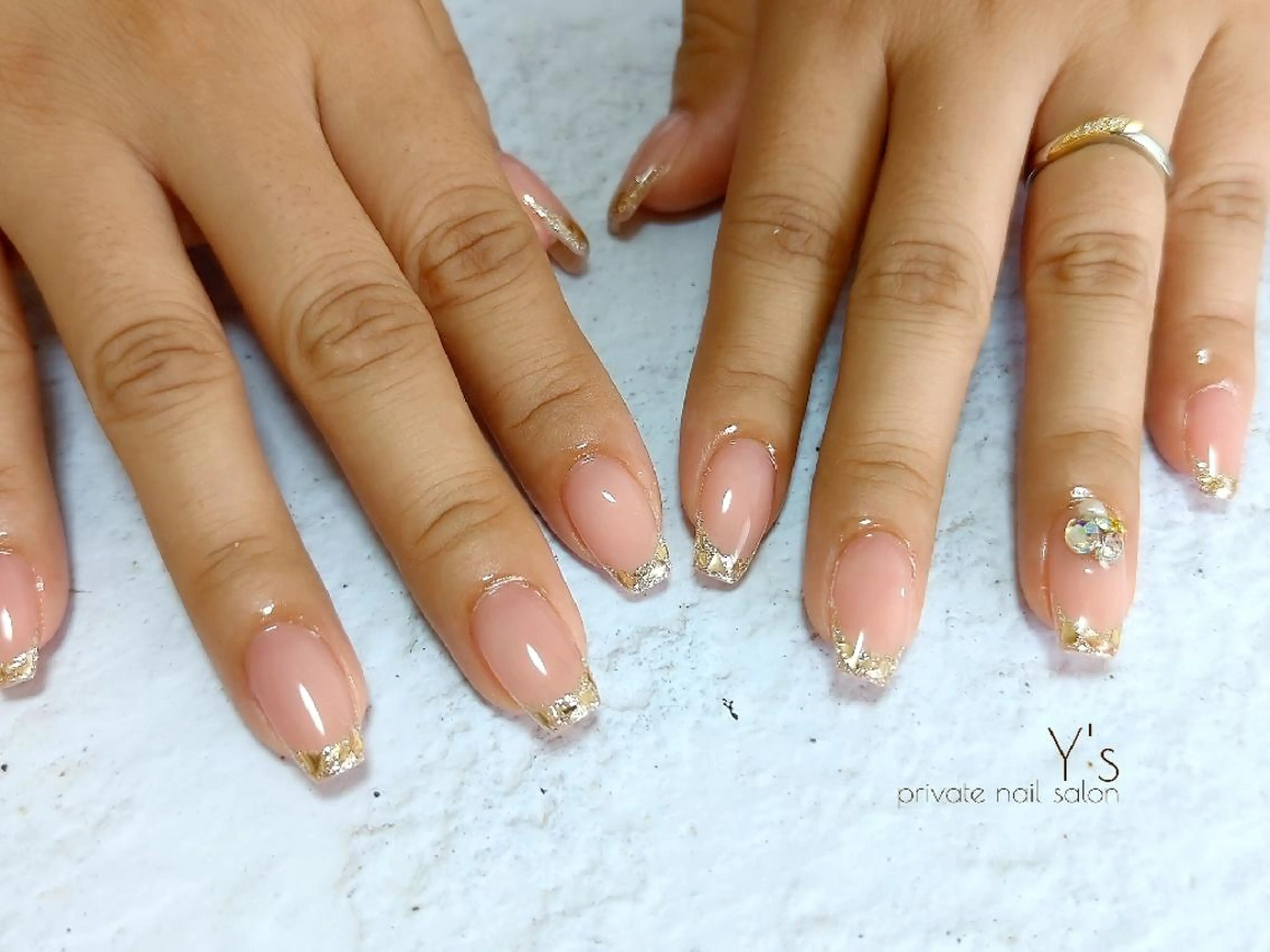 ネイル ハンドネイル YUMI NAGAI  のネイルデザイン