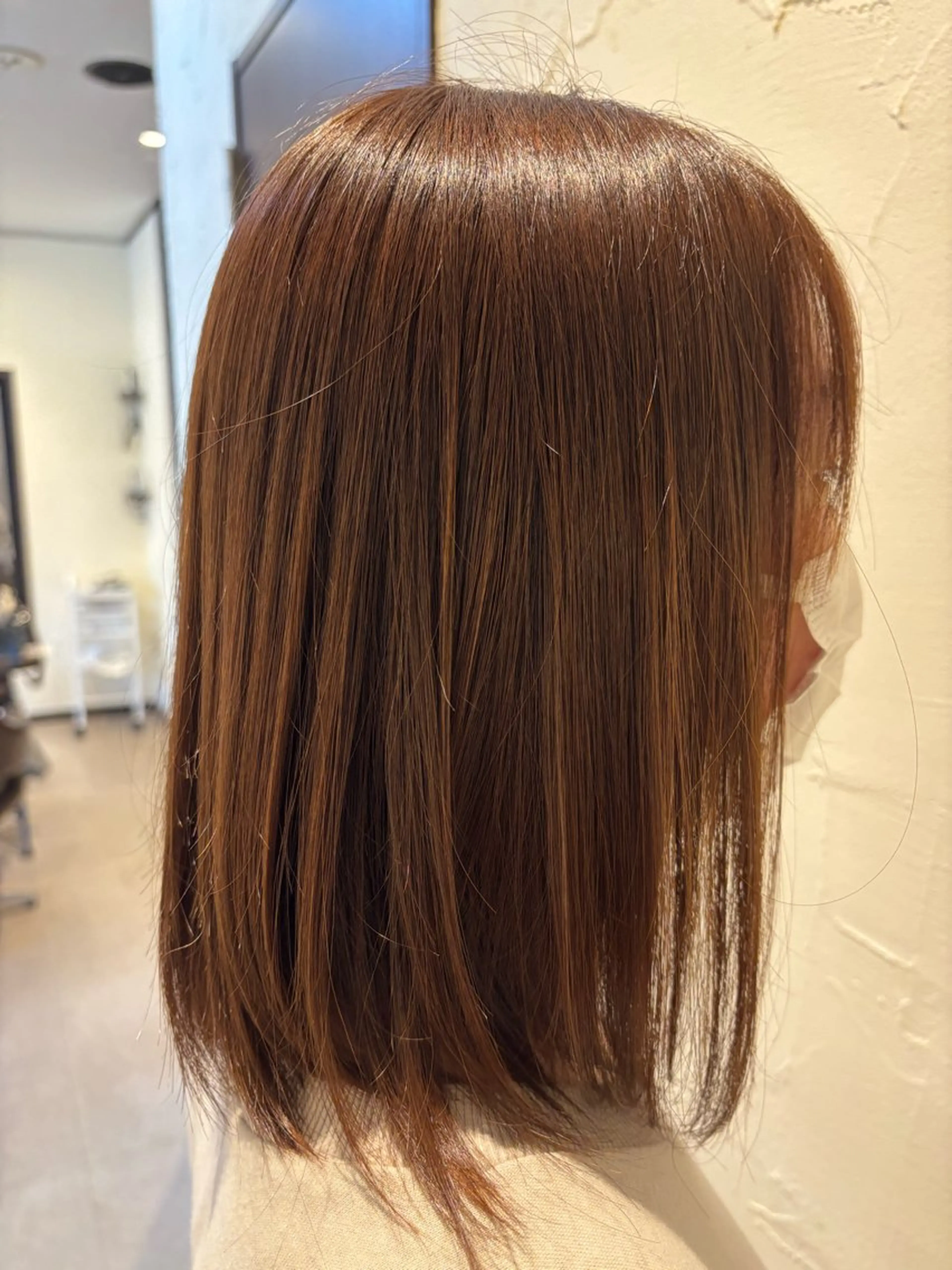 ミディアム カラー 野崎 恵美のヘアスタイル