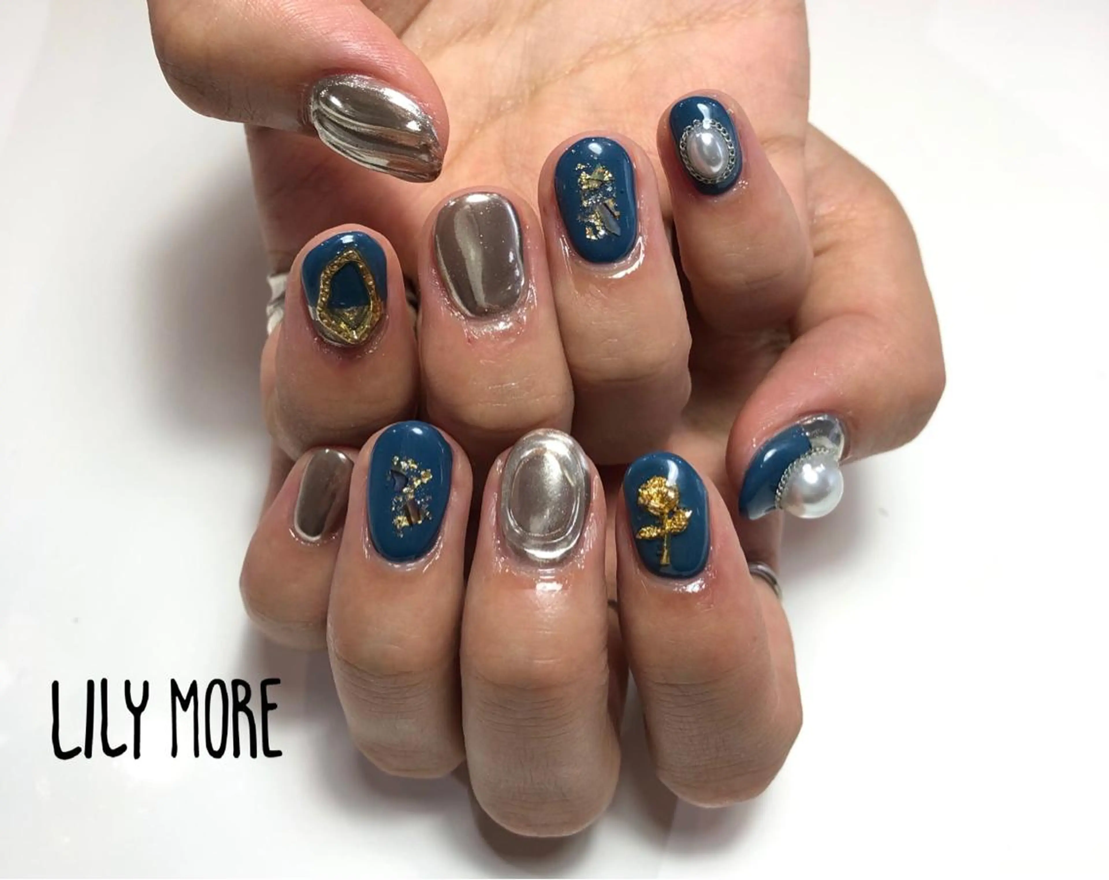 ネイル ニュアンスネイル Lily closetのネイルデザイン