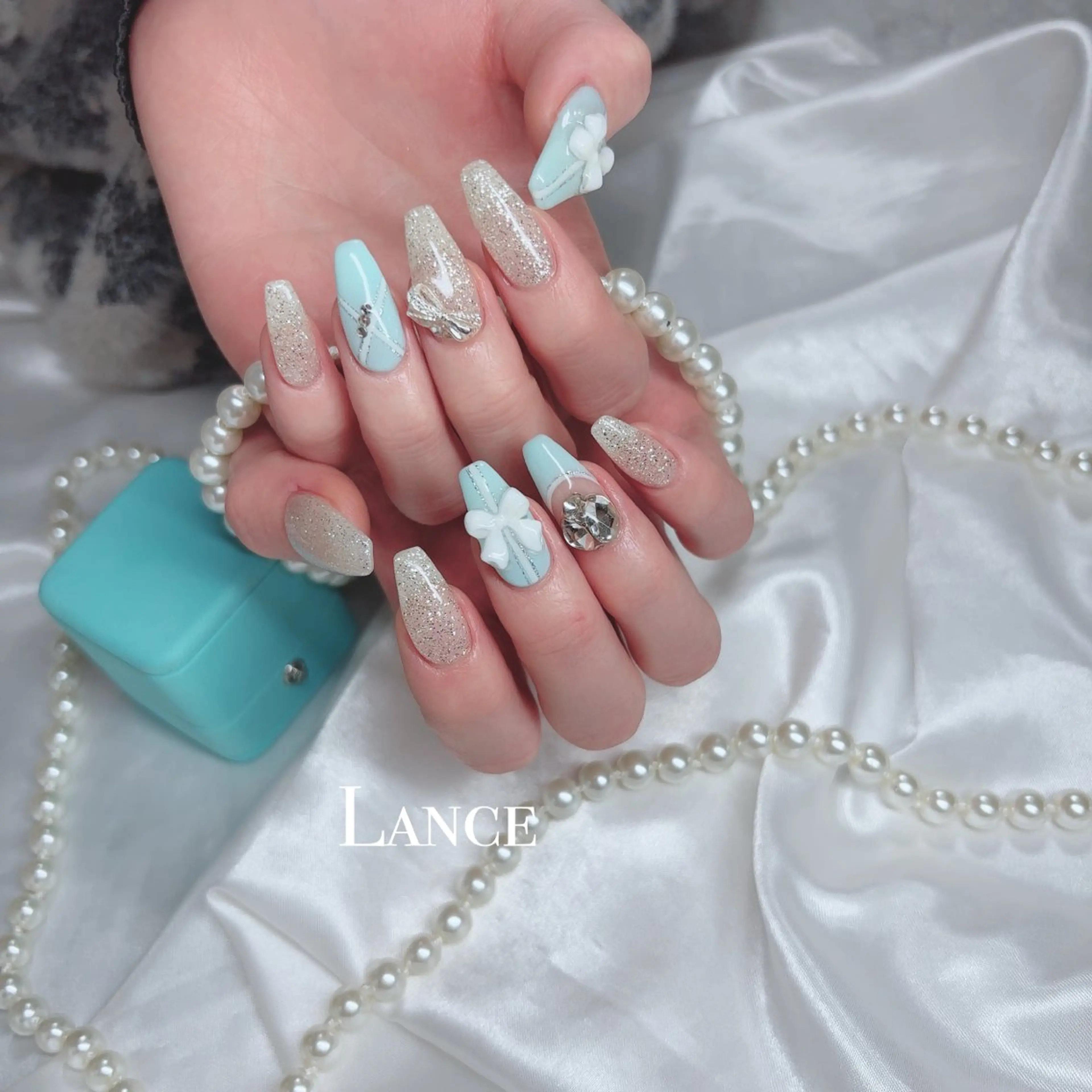 ネイル オーロラネイル フットネイル 韓国ネイル マグネットネイル ワンホンネイル Lance nailのネイルデザイン