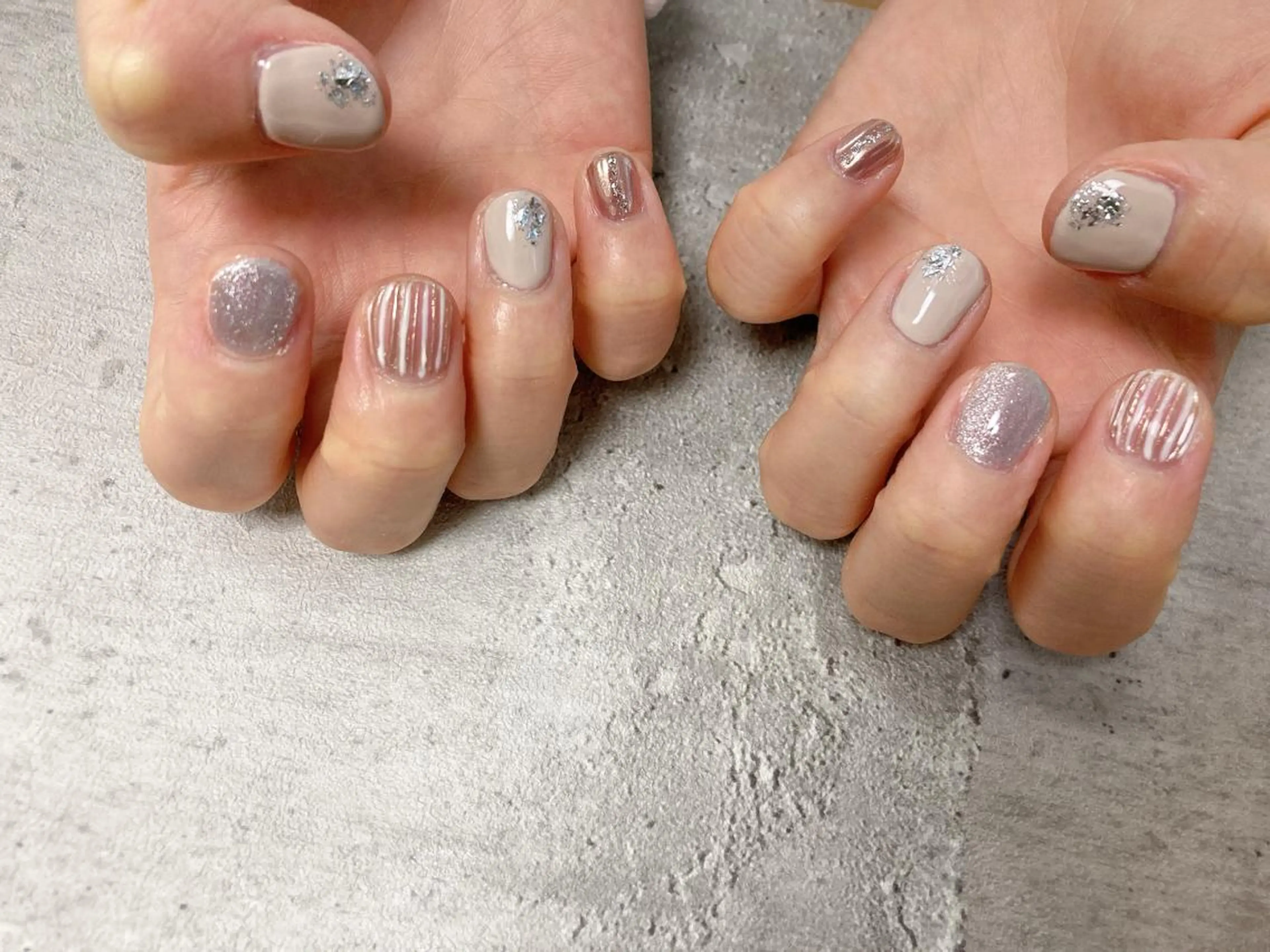 ネイル mogunail &blowのネイルデザイン