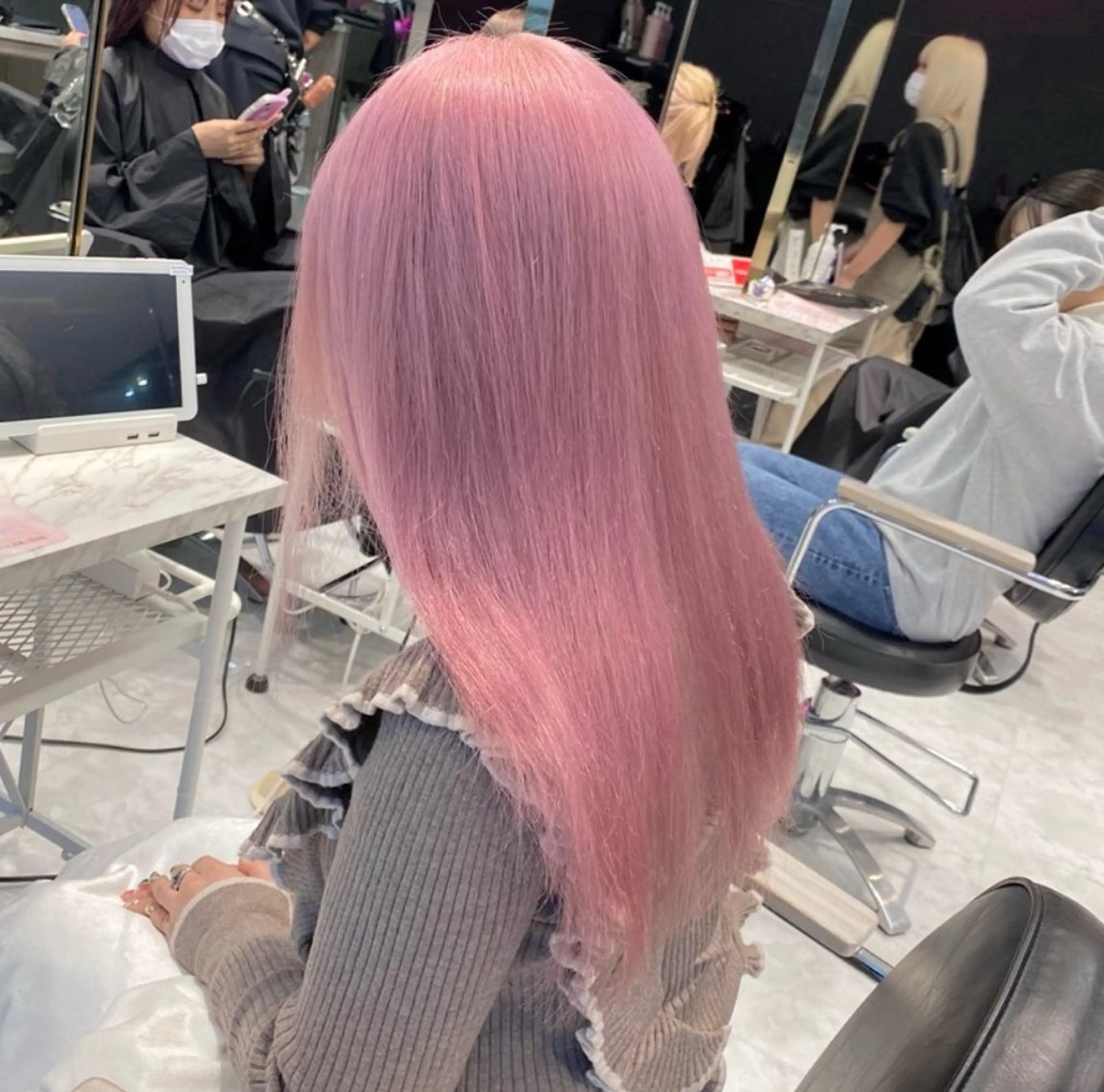 ロング カラー ヘアカラー トリートメント ヘアセット 💕ブリーチ/ヘアメ 🎀YUUKAのヘアスタイル