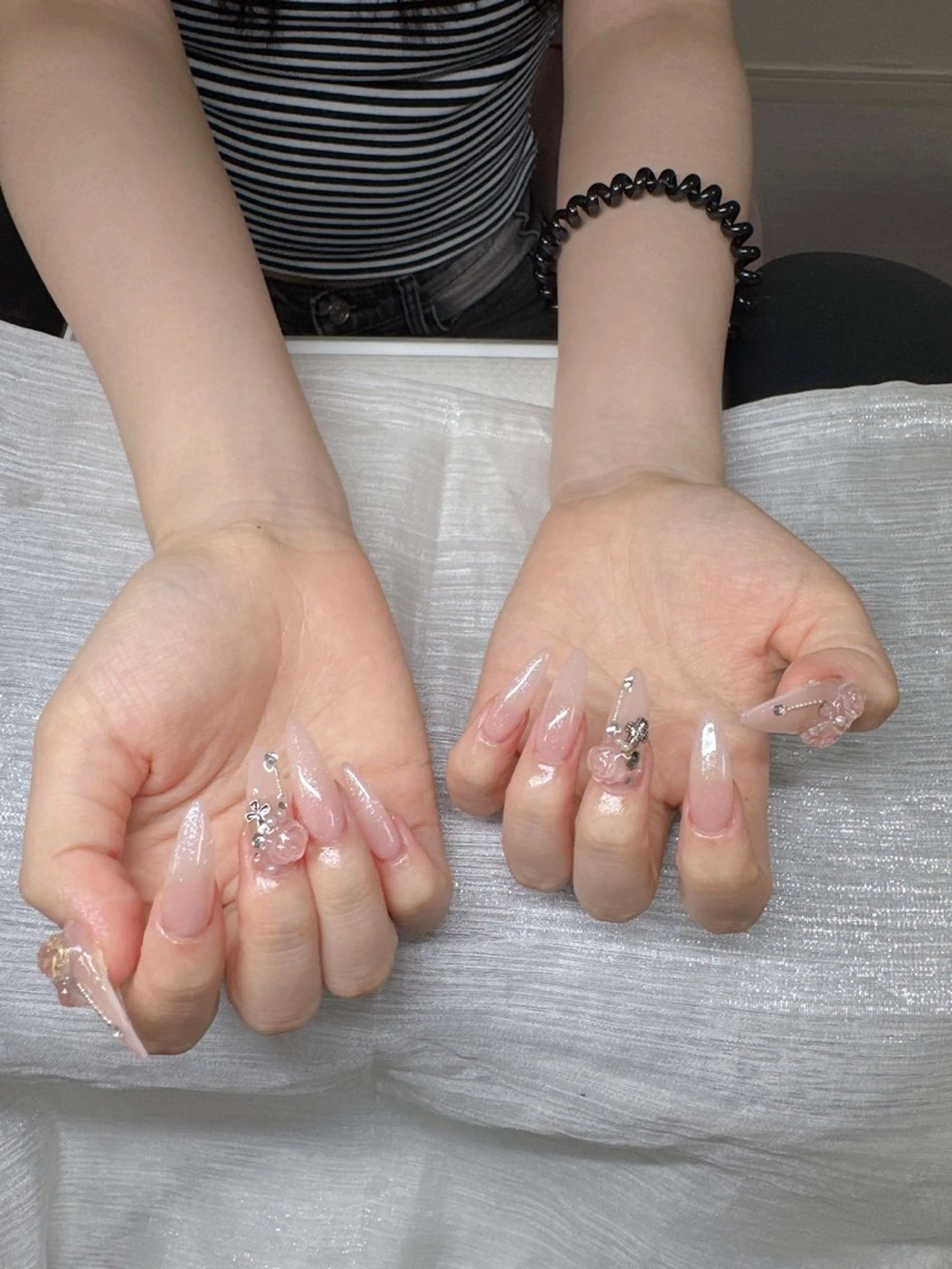 ネイル Lee Nailsのネイルデザイン