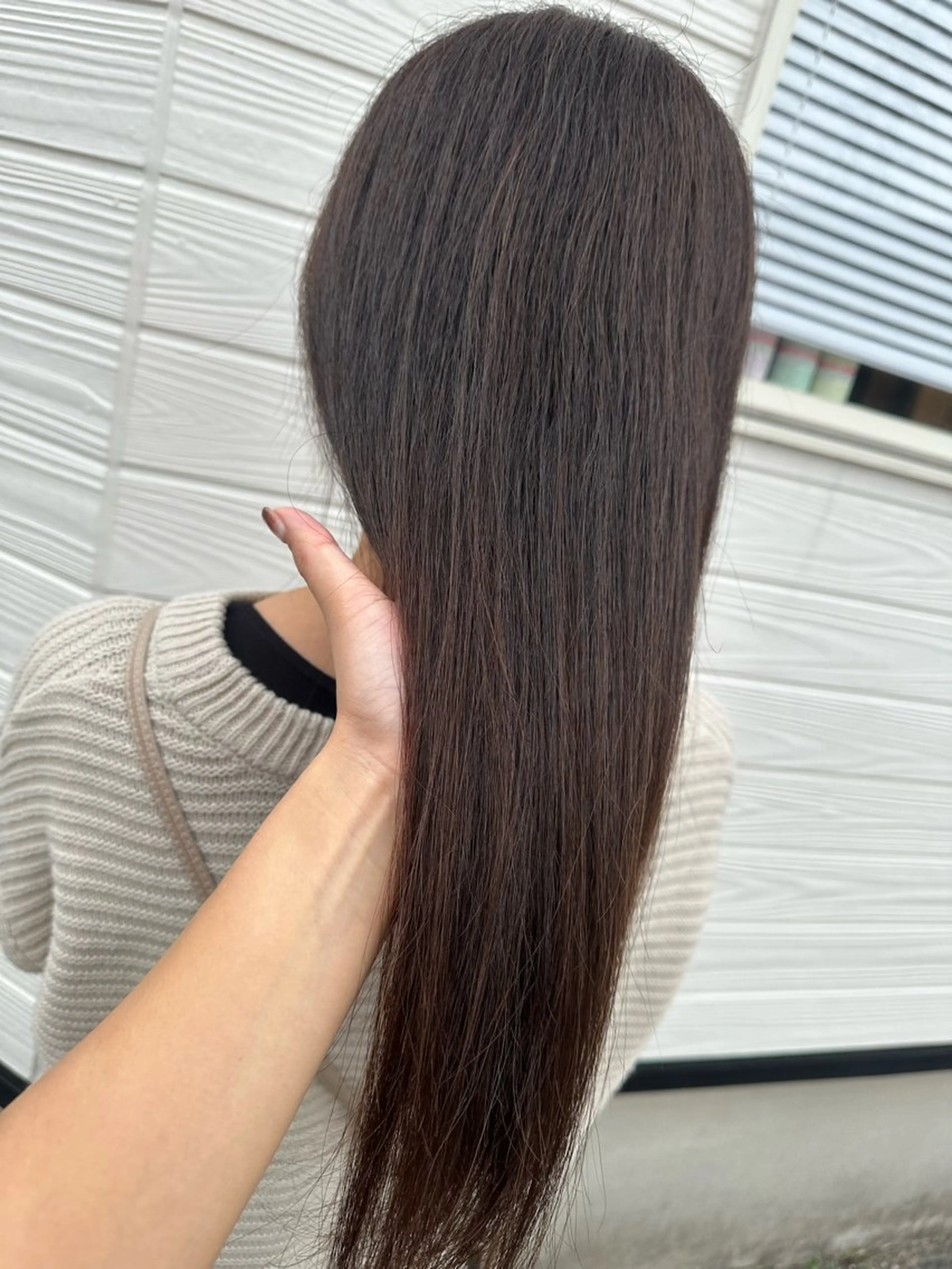 セミロング ヘアカラー トリートメント 半田 知穂のヘアスタイル