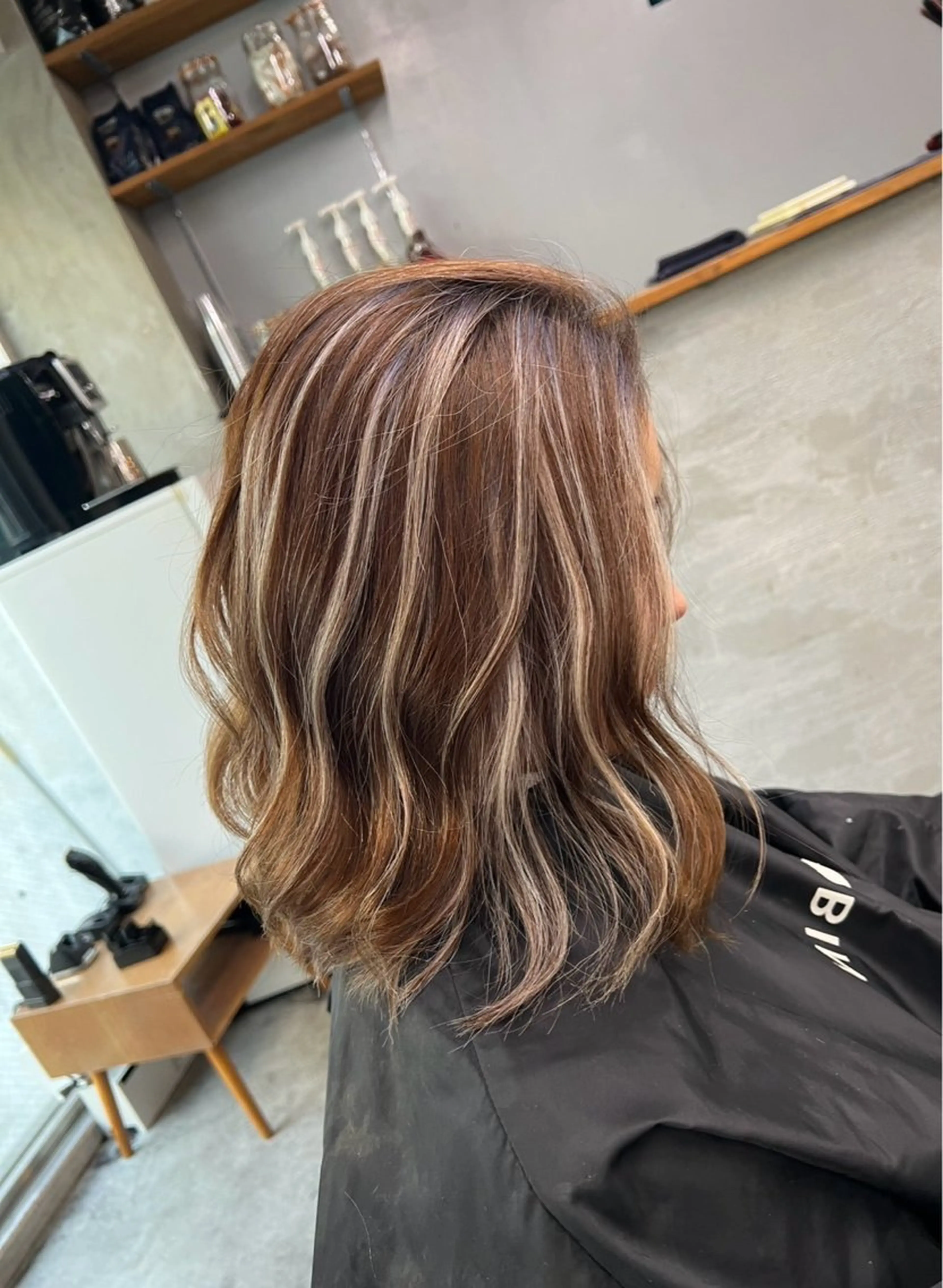 ショート カラー ベージュカラー ハイライトカラー ハイライト カット ヘアカラー トリートメント 指名数No.1 /NAOYAのヘアスタイル