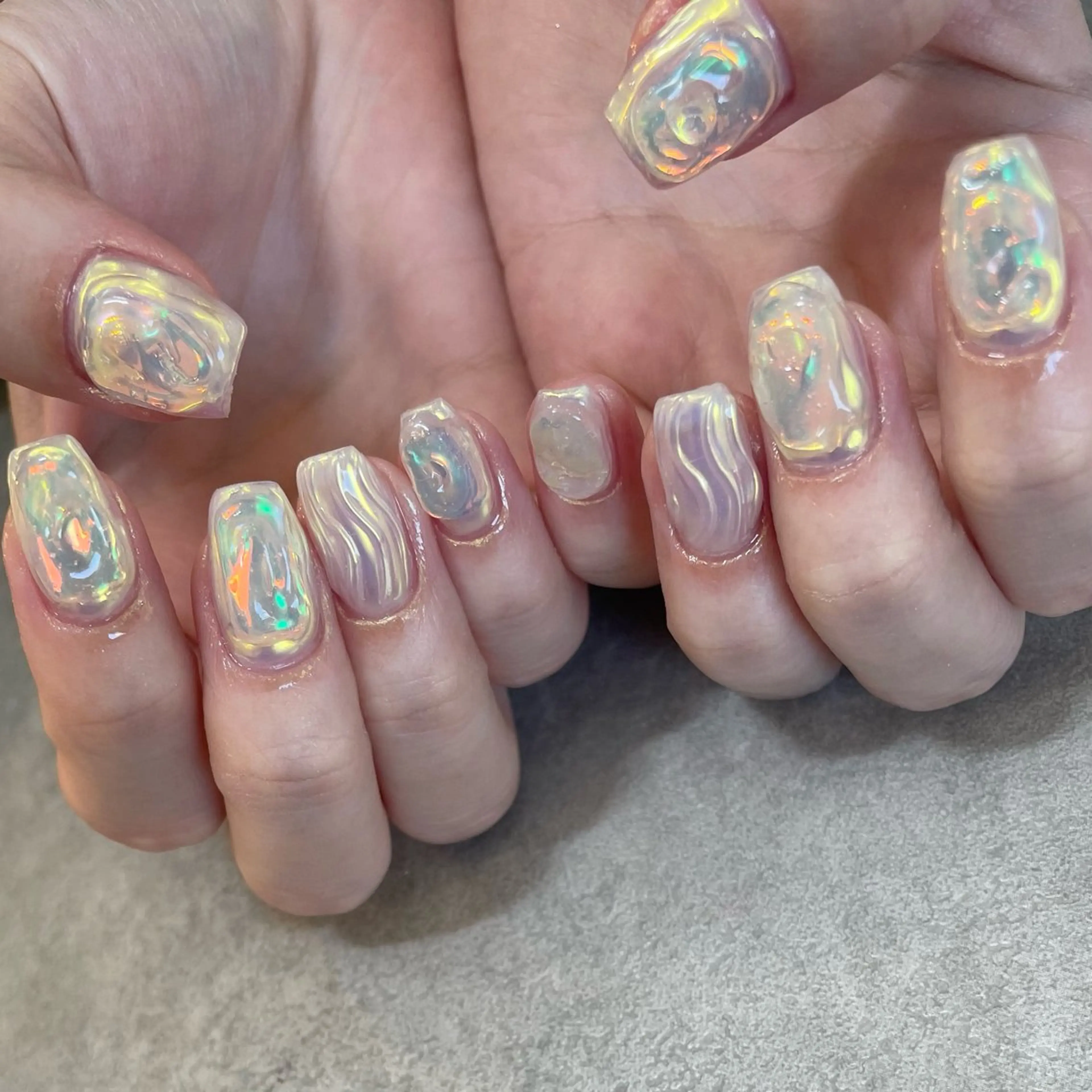 ネイル オーロラネイル 氷ネイル・うるうるネイル Nail Salon Gummi.のネイルデザイン