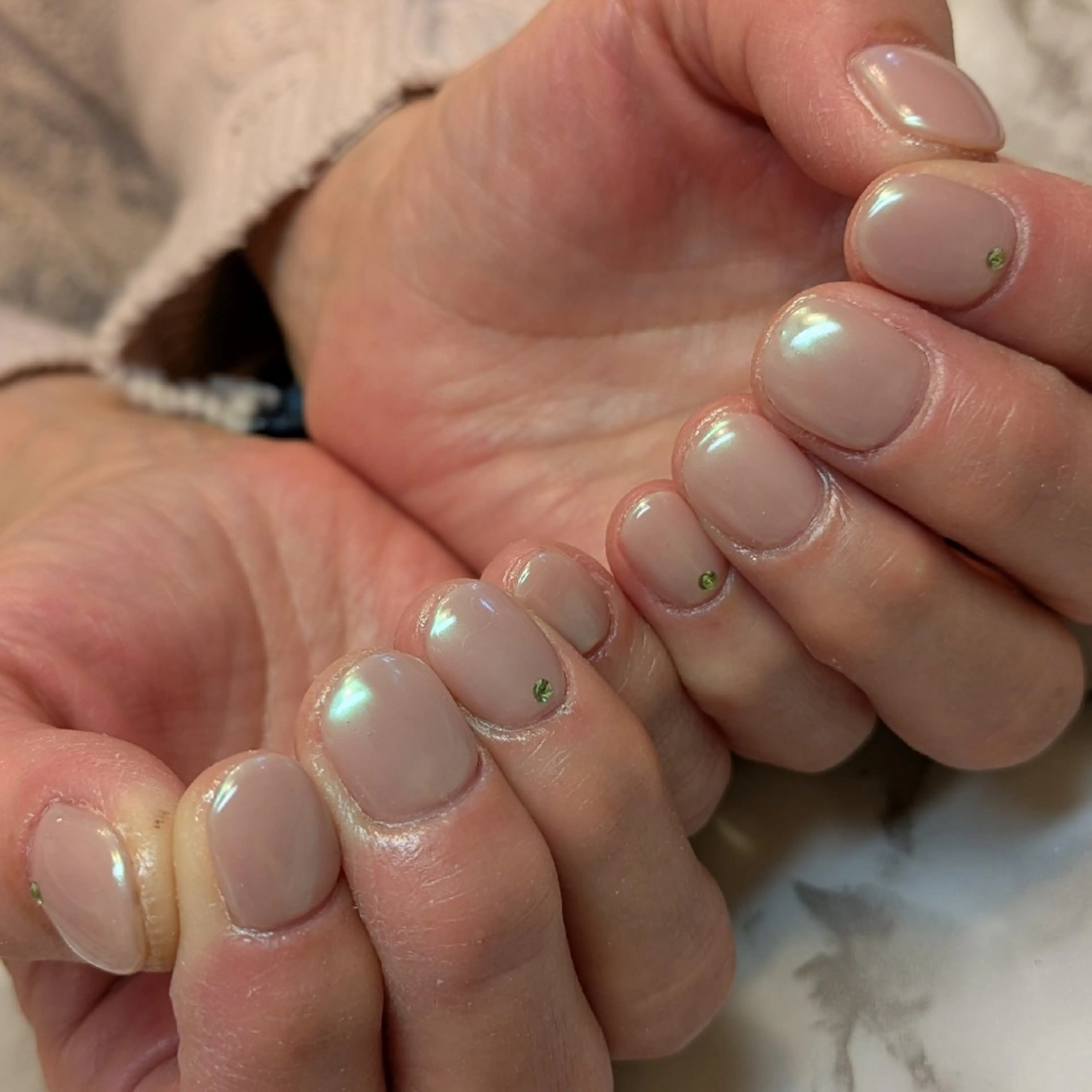 ネイル オーロラネイル ジェヌインネイル 河内のネイルデザイン