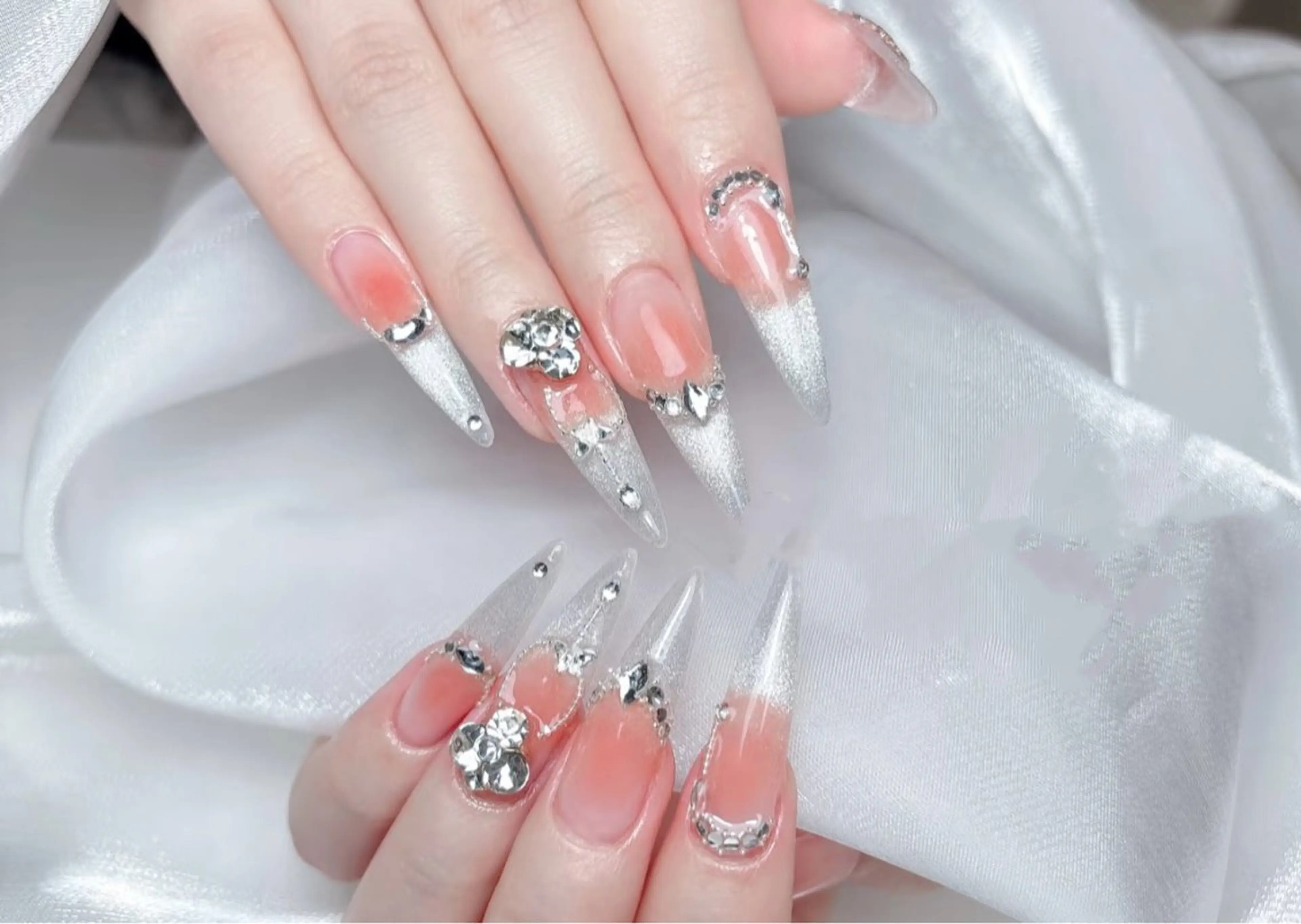 ネイル ハンドネイル D-BEAUTY Nailsalonのネイルデザイン