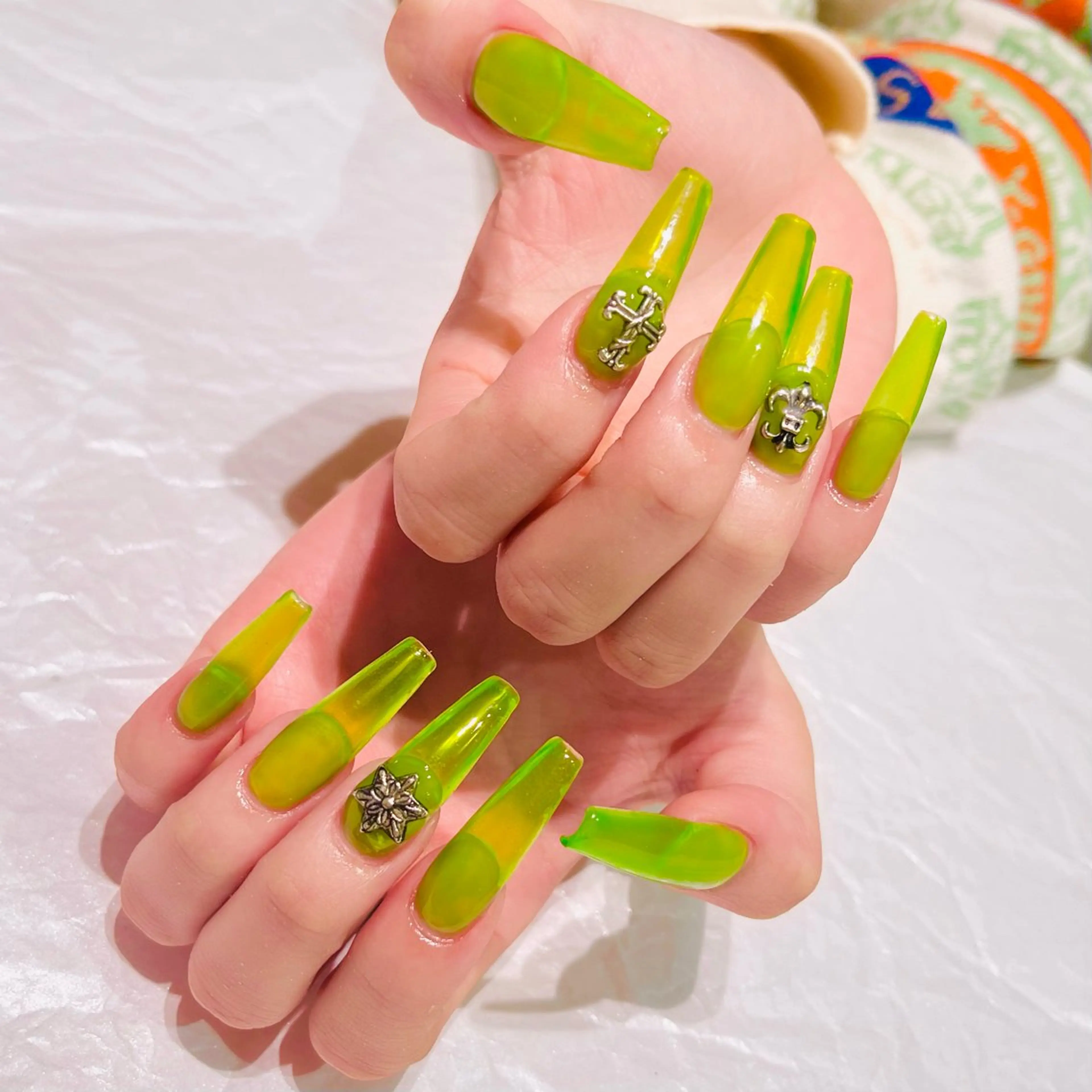 ネイル ハンドネイル Hair removal & Beauty salon Produce by Lucia所属・nail salon Luciaのネイルデザイン