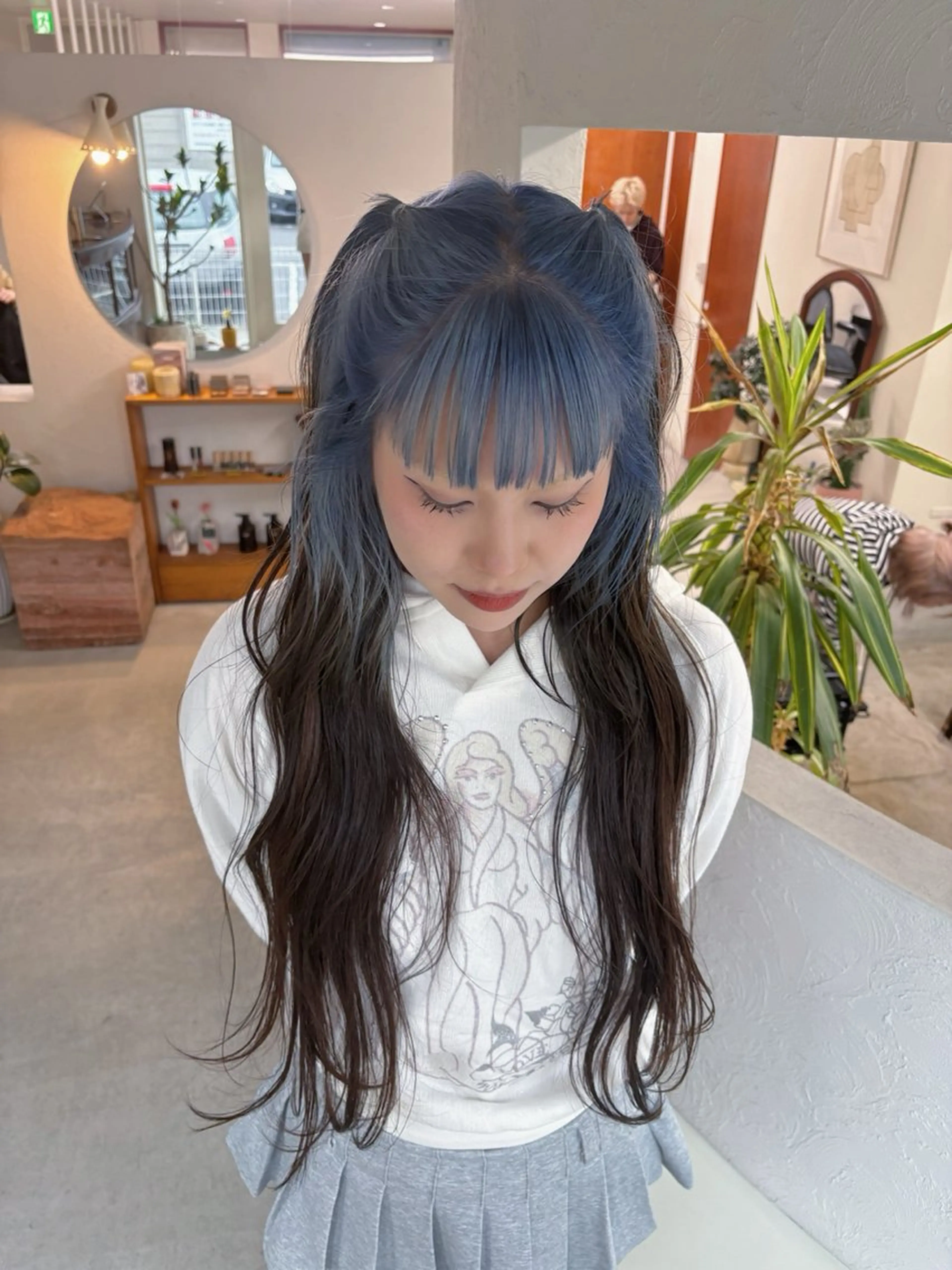 ロング カラー ヘアアレンジ ブラウンカラー ニイ/栄/ ボブカットモデル募集のヘアスタイル