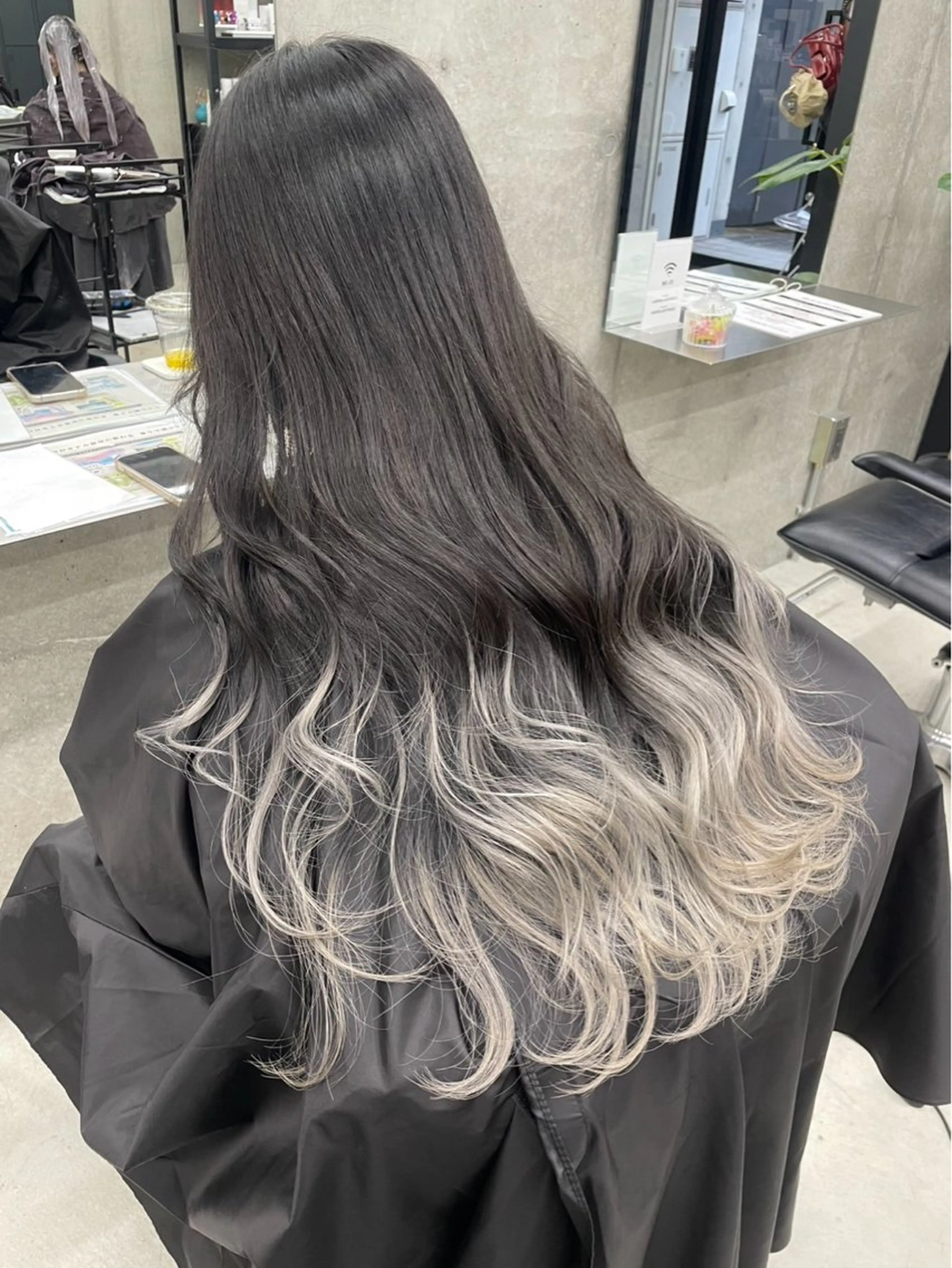 カラー 伊藤 七奈のヘアスタイル