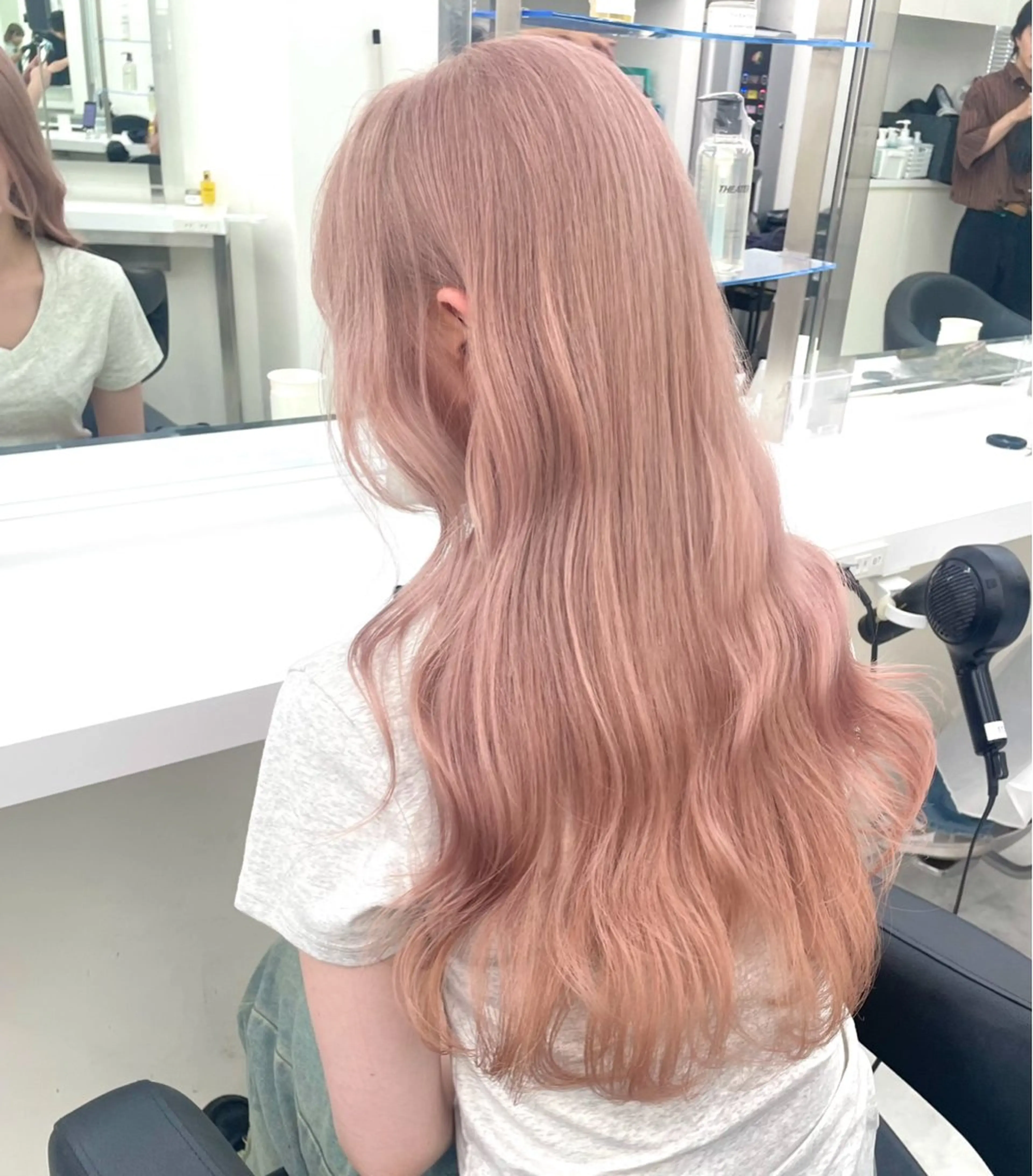 ロング カラー ヘアカラー 海外girl/ハイト ーン/riko🫧のヘアスタイル