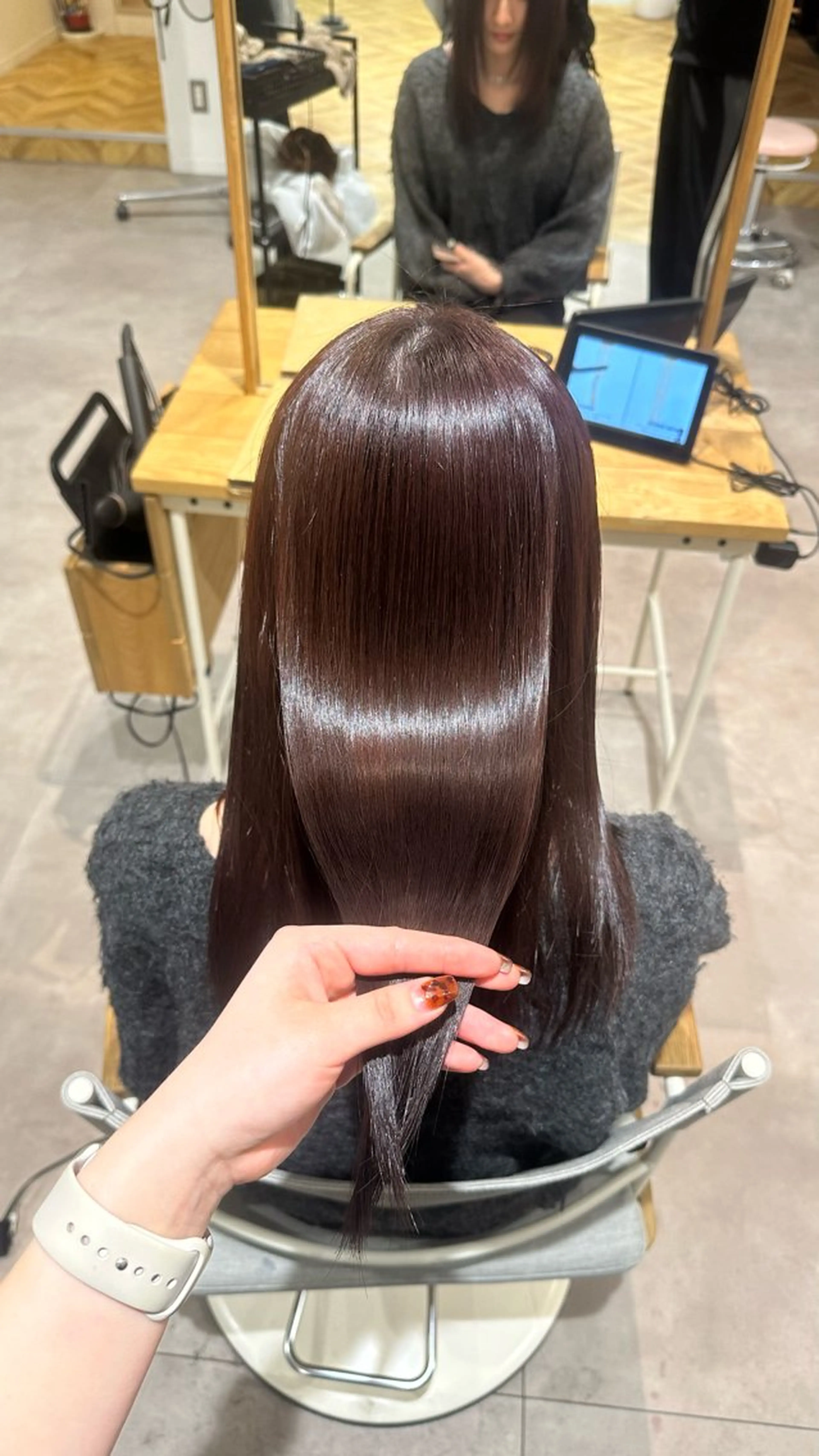 🪩髪質改善ストレート+顔周りor毛先カット【40%off】の写真