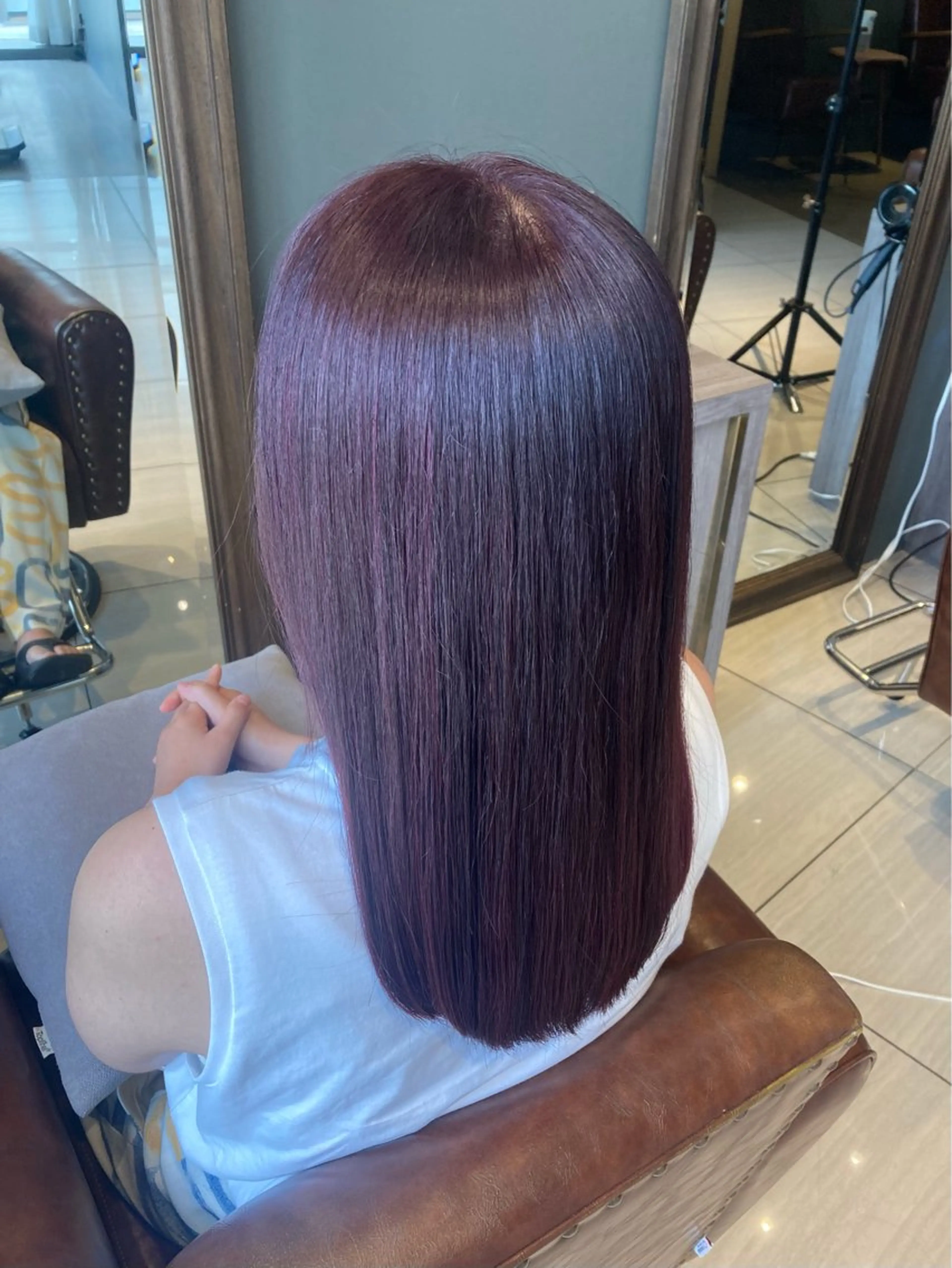 セミロング カラー LOANA  MIDORINO所属・カラーモデル/ つくば市みどりののヘアスタイル