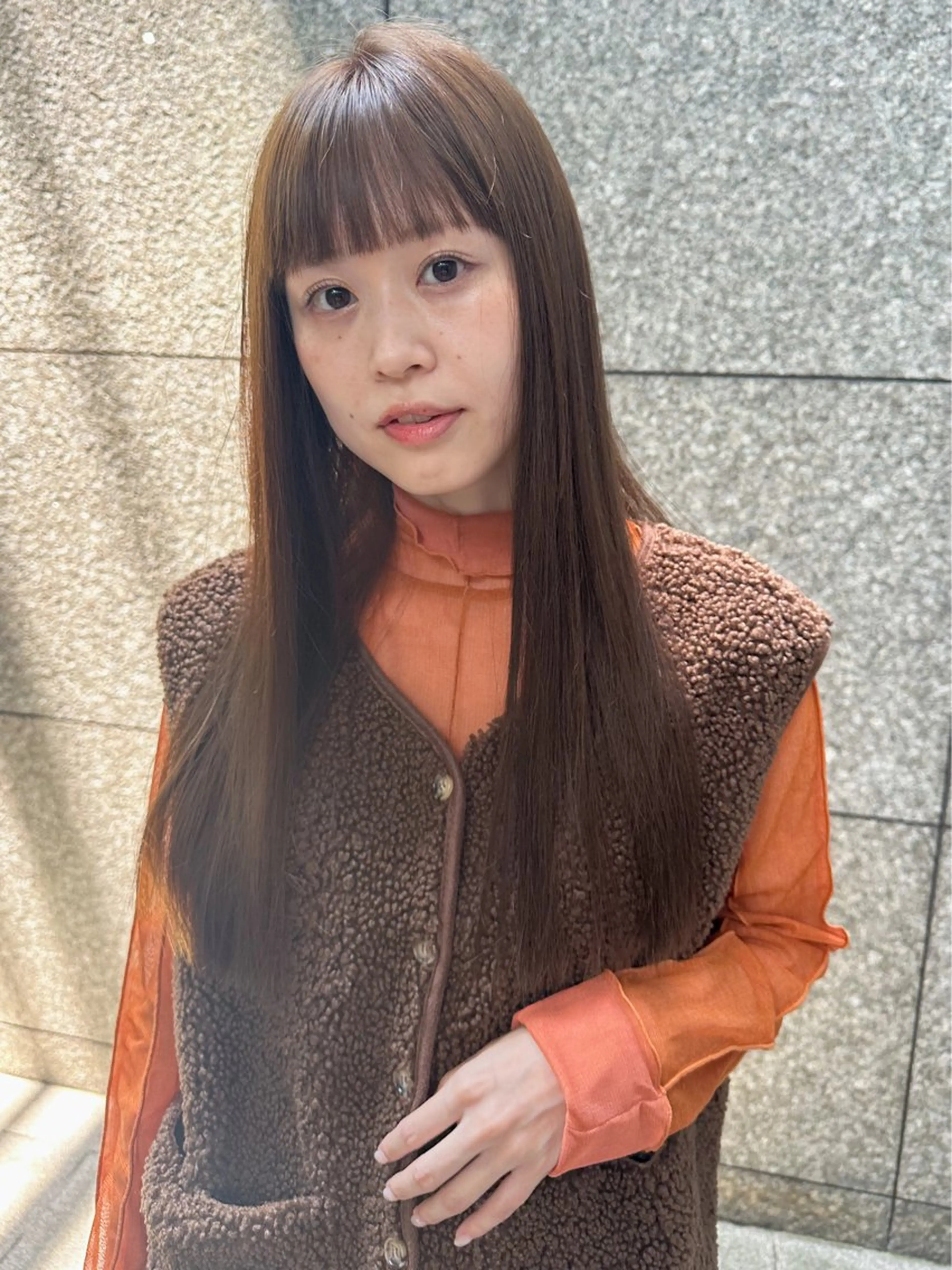 ロング カラー ベージュカラー 透明感カラー ANY mikuのヘアスタイル