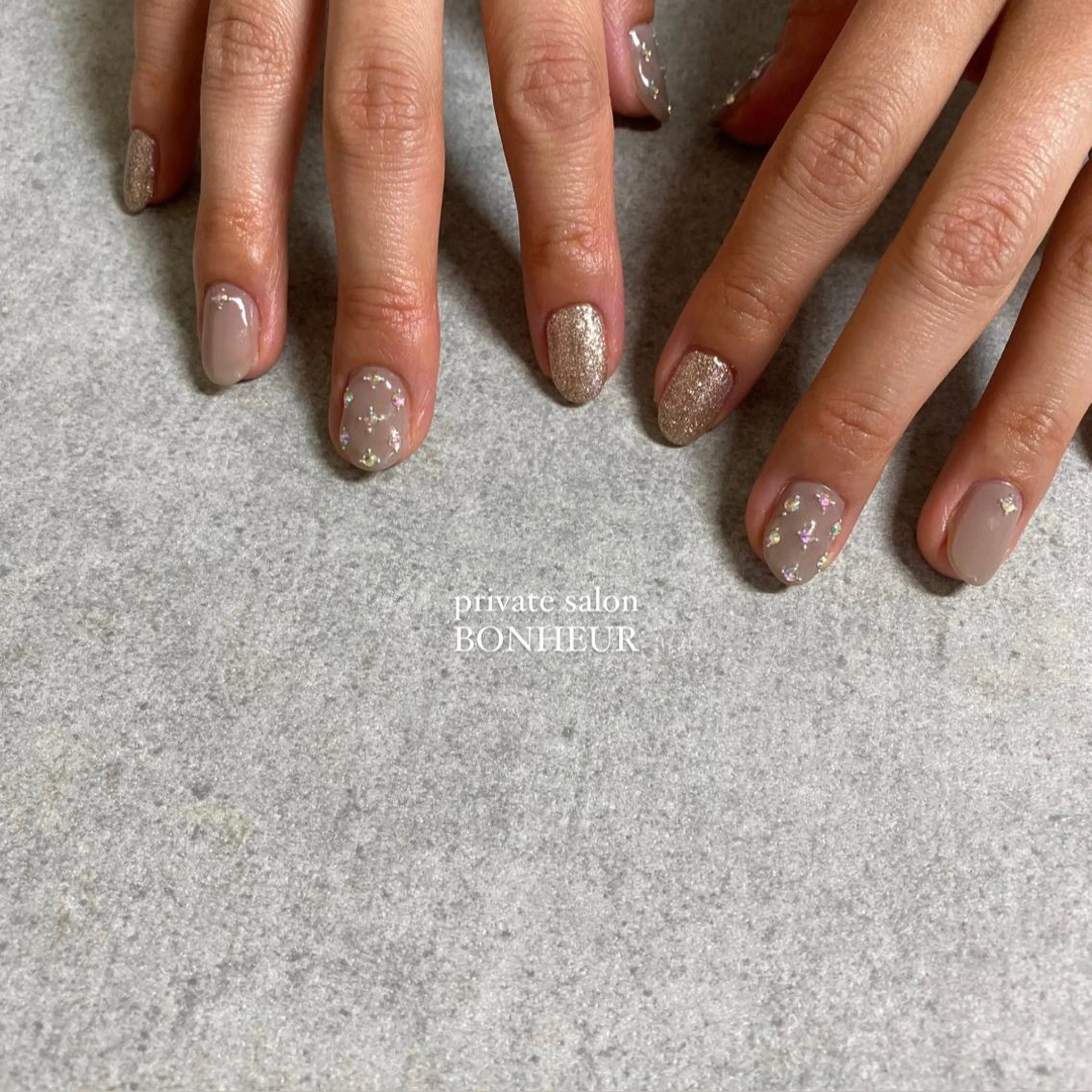 ネイル ハンドネイル BONHEUR Annaのネイルデザイン