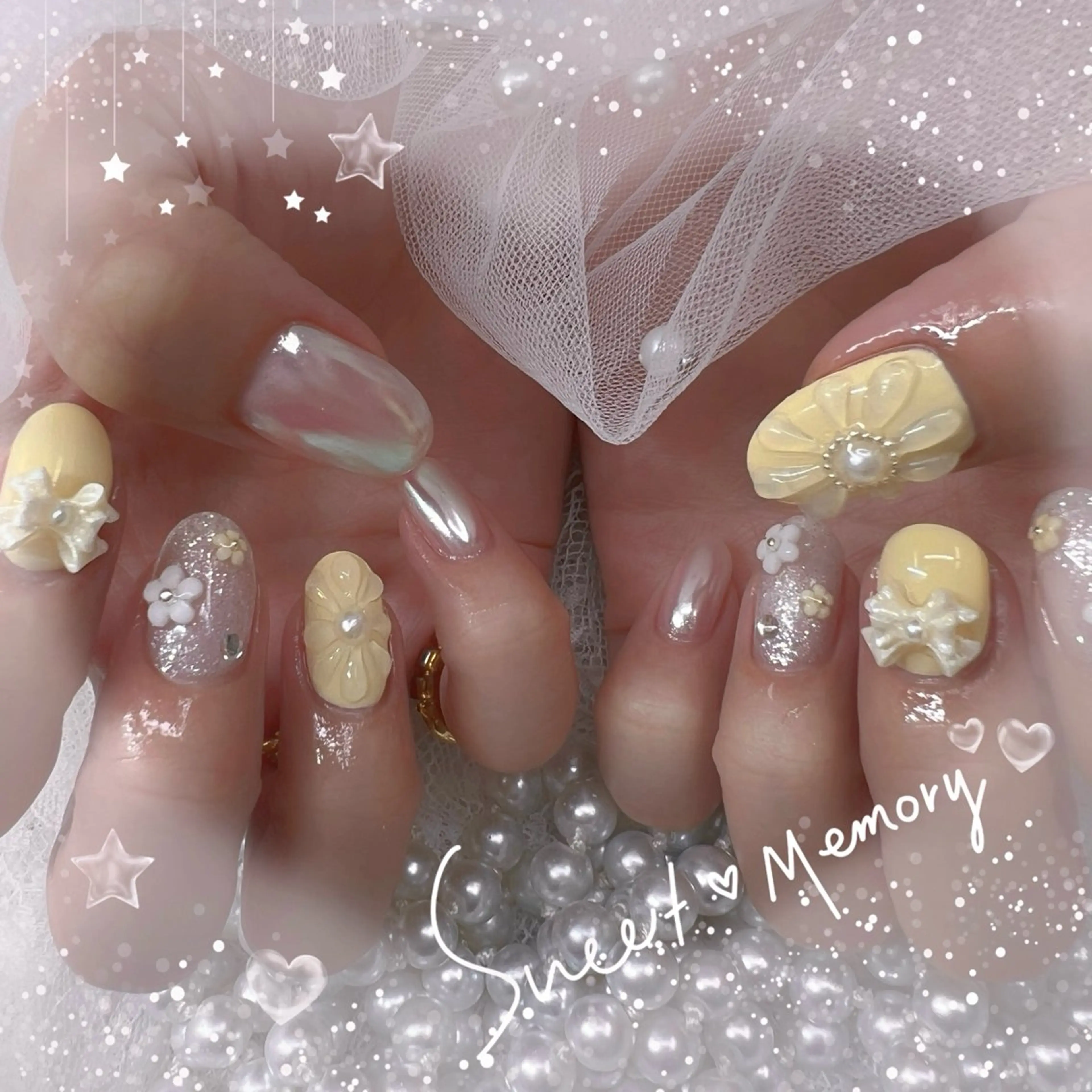 ネイル チークネイル フレンチネイル ガーリー ガラスフレンチ グラデーション ハンドネイル ハンドケア Chill Nailsalonのネイルデザイン