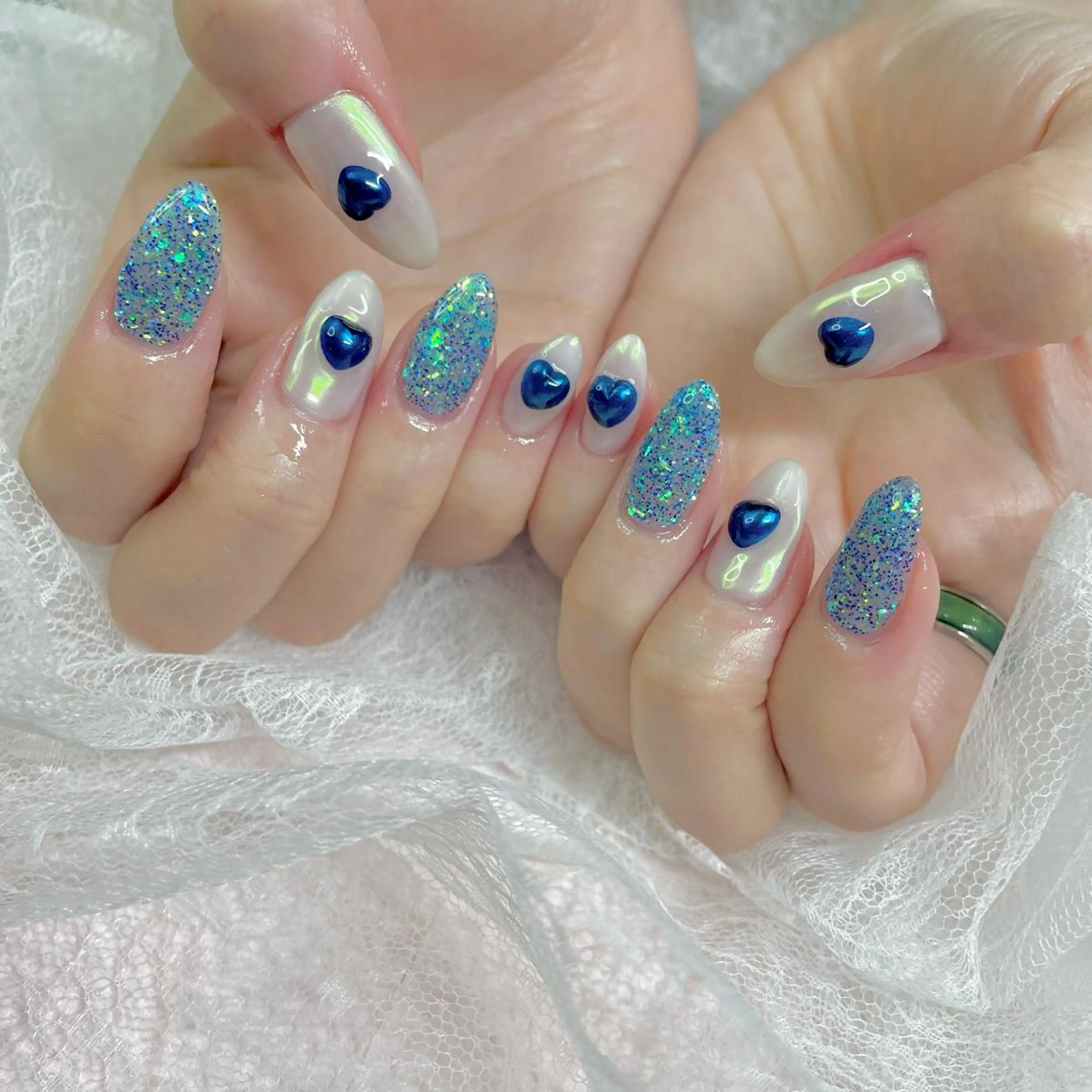 ネイル ジェルネイル ハート キラキラネイル ラメ(グリッター) J terrace Nailのネイルデザイン