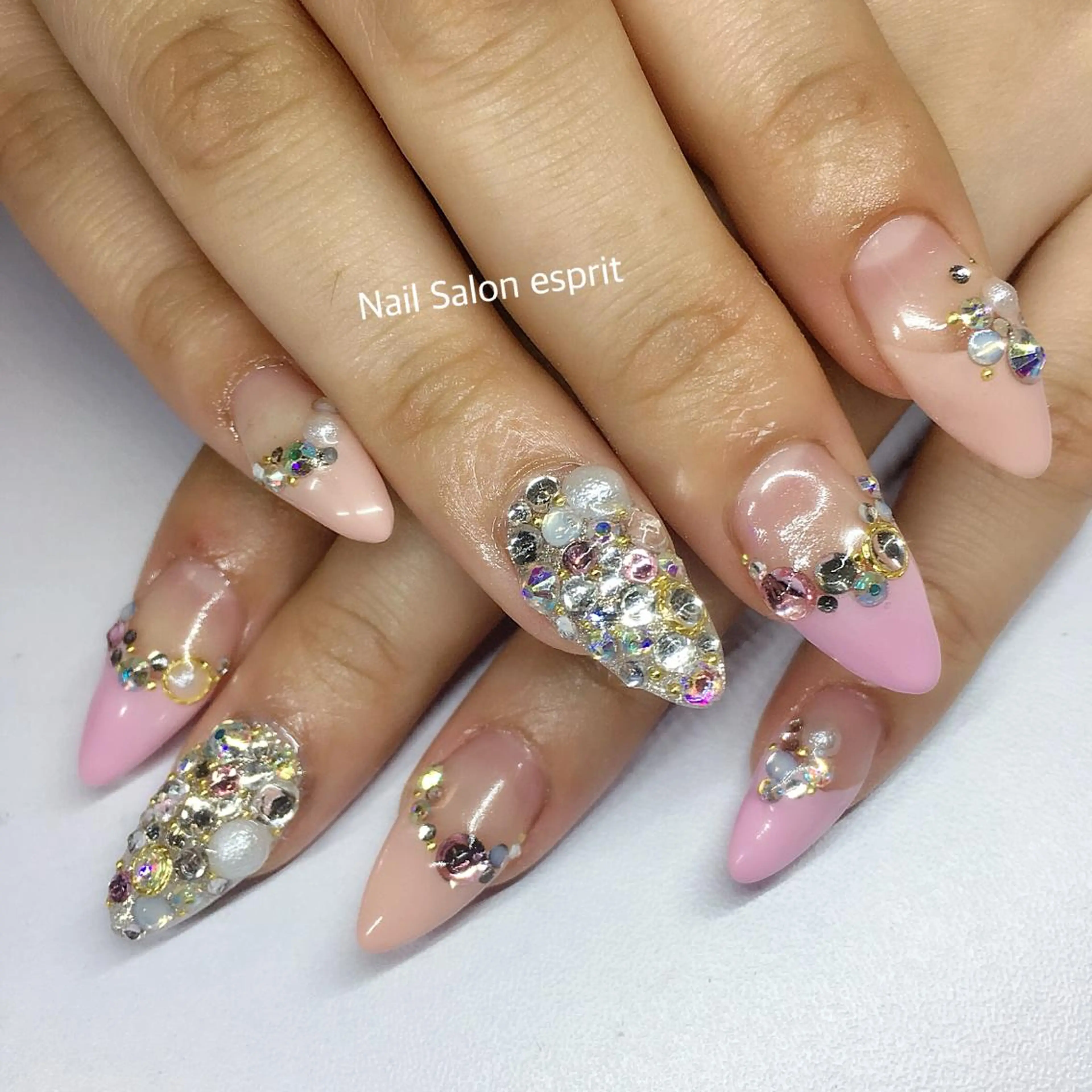ネイル Nail Salon espritのネイルデザイン