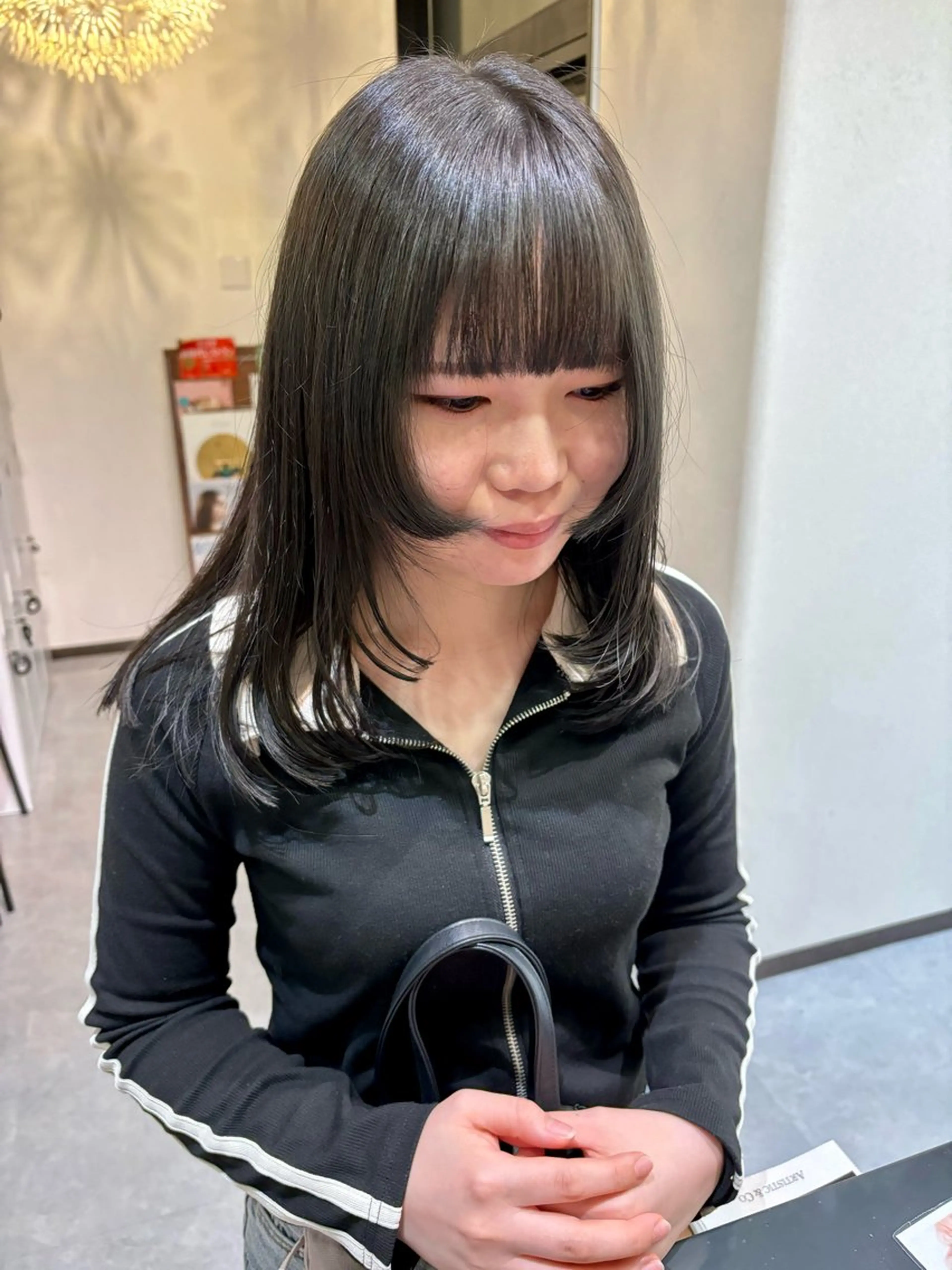 ロング カラー 顔周りカット レイヤーカット カット ヘアカラー トリートメント ヘッドスパ CARICIA🌱 masaeのヘアスタイル