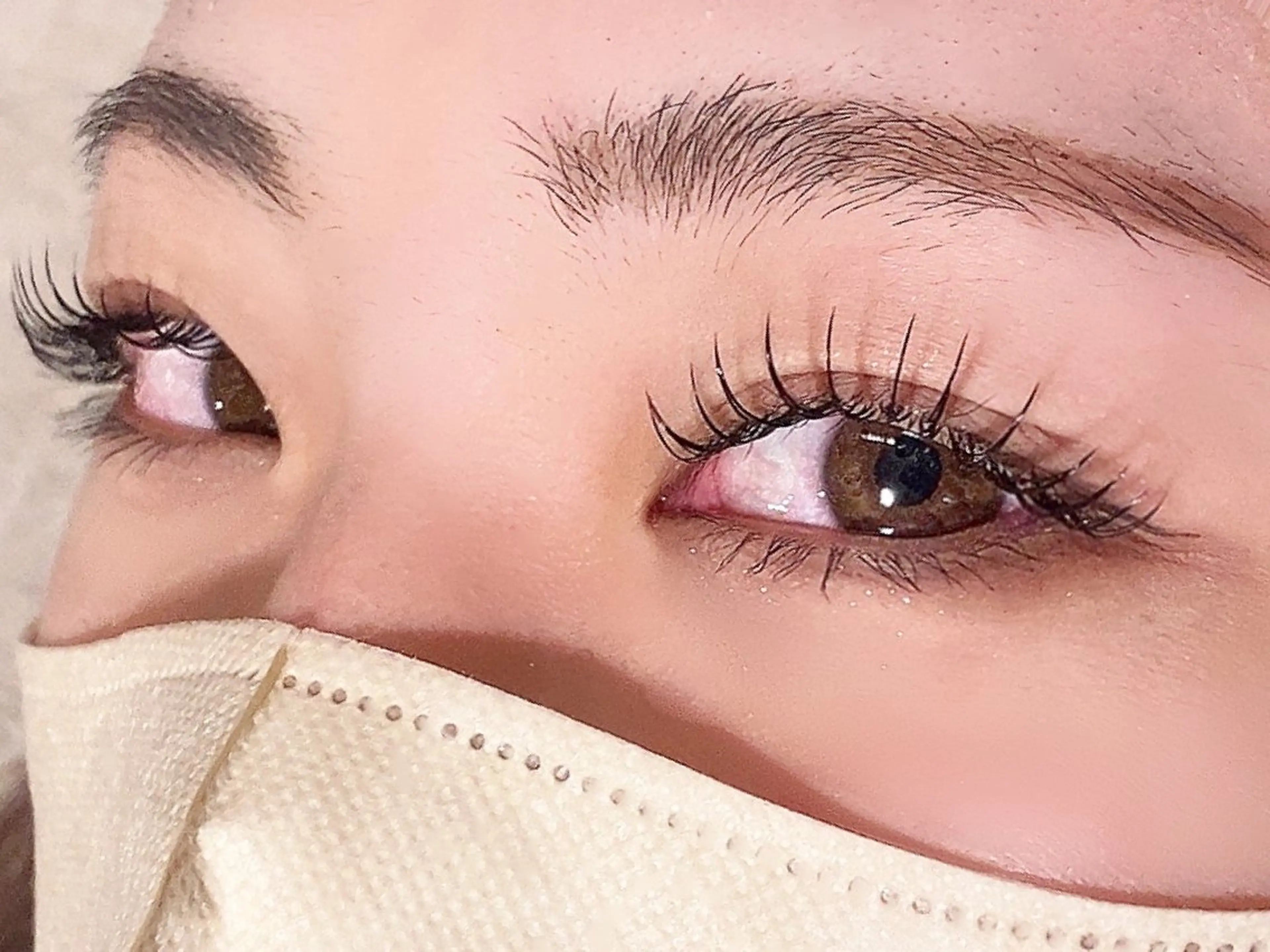 マツエク・マツパ リッカドンナ 荒木花菜の眉毛・アイブロウイメージ