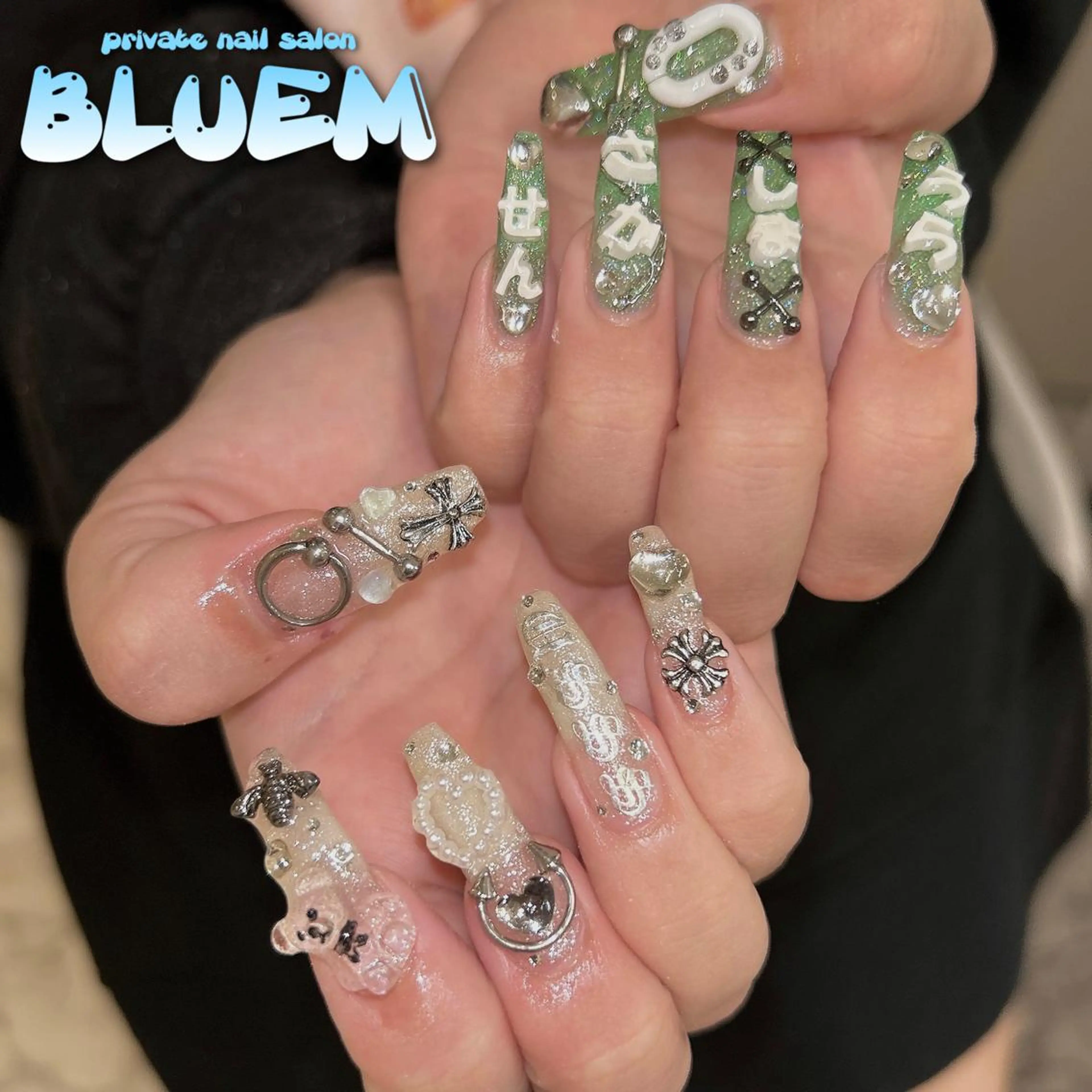 ネイル ハンドネイル BLUEM なな🐶のネイルデザイン