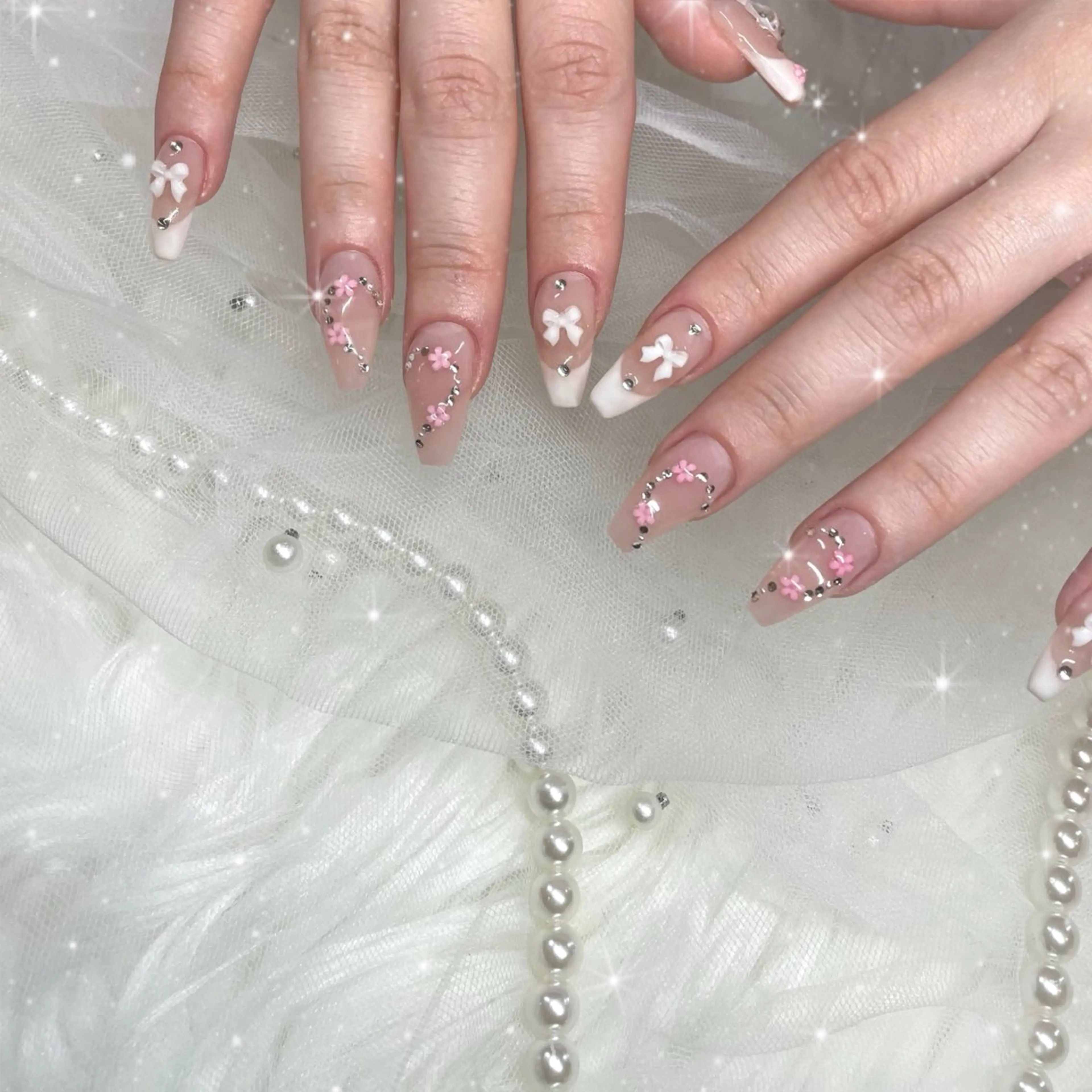 ネイル ハンドネイル Blue daisy RIN🎀のネイルデザイン