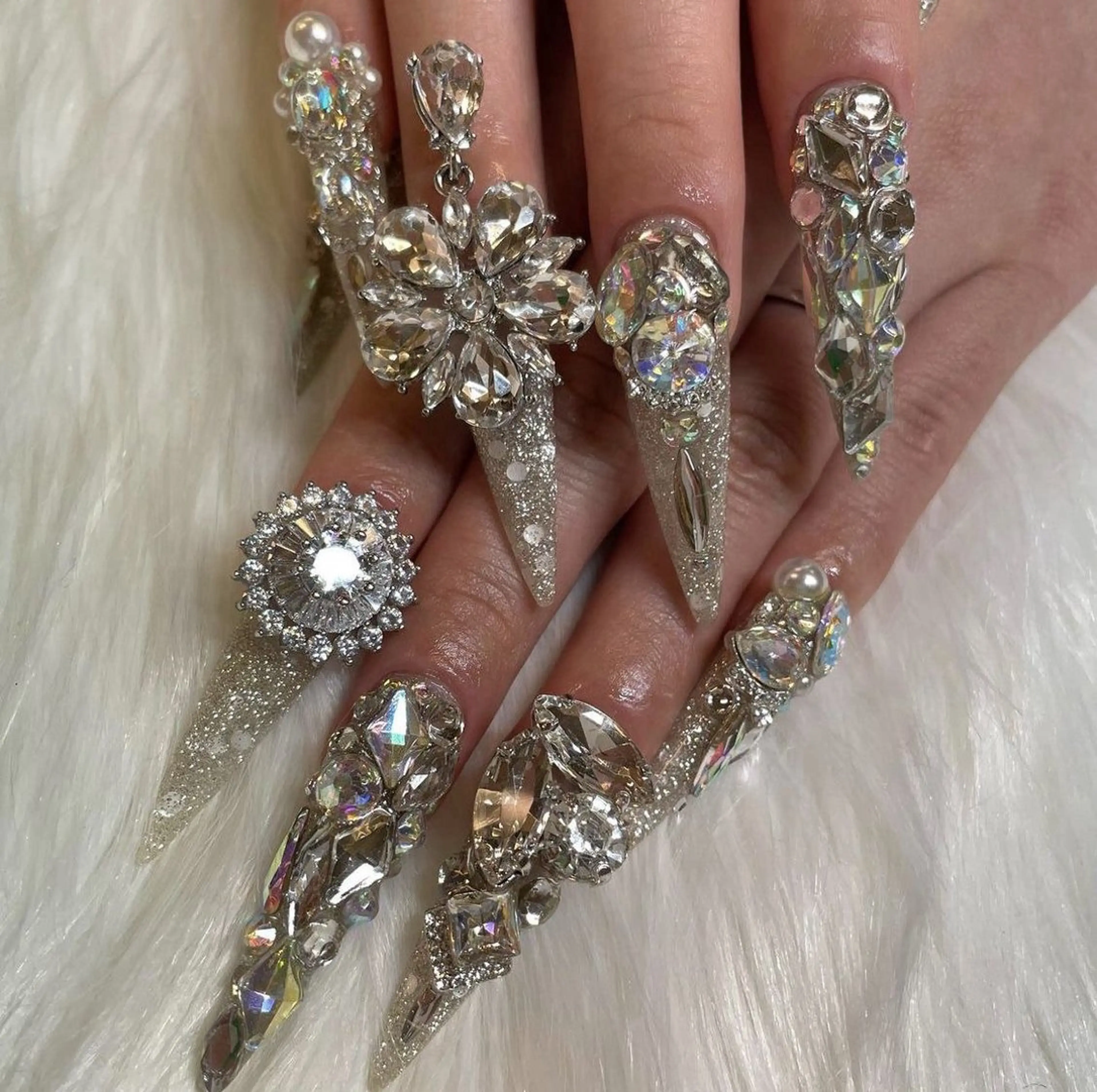 カラー T&D NailSalonのネイルデザイン