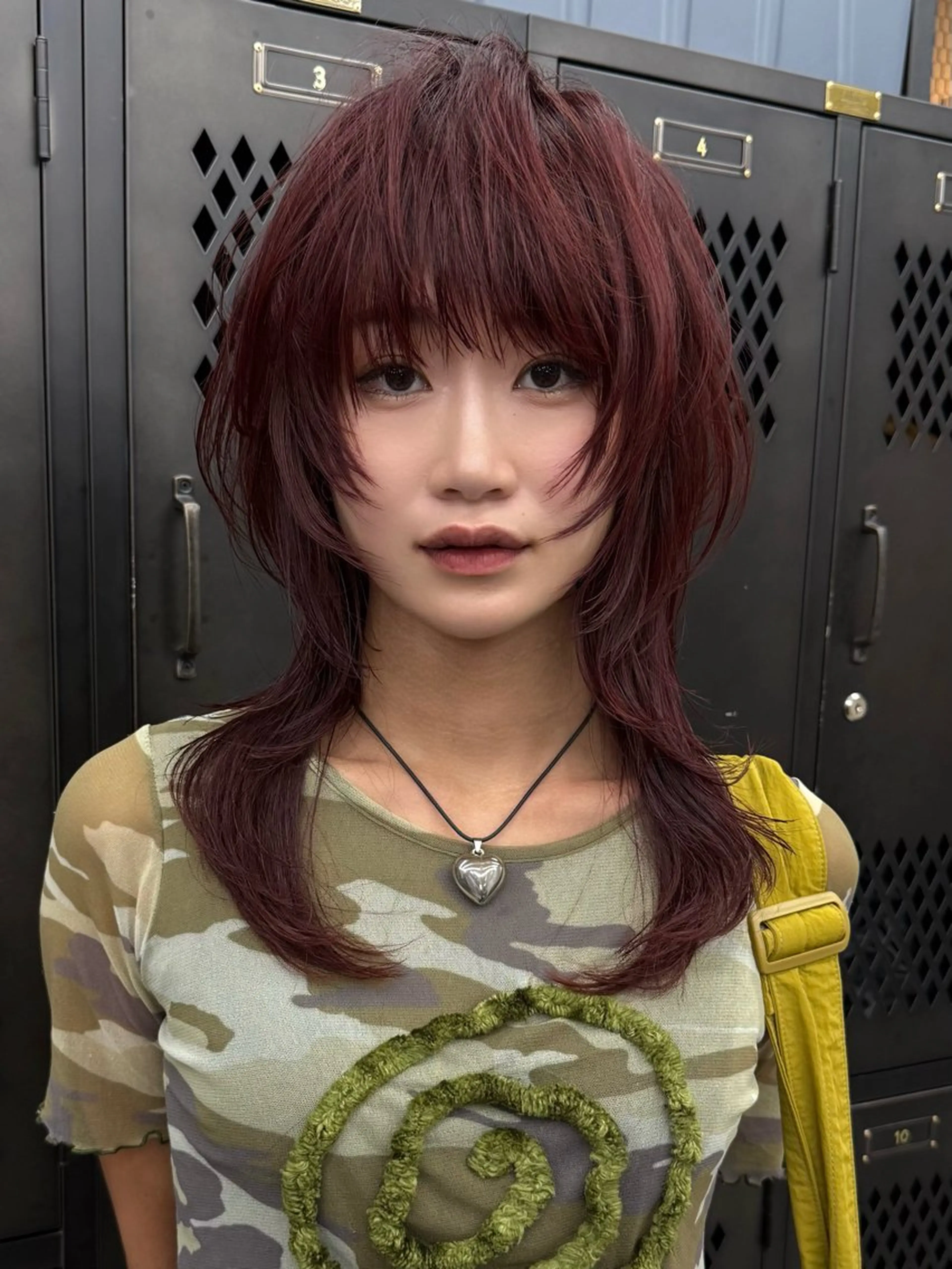 セミロング カラー ヘアカラー レイヤー/ハイトーン 🧬ituku🧬のヘアスタイル