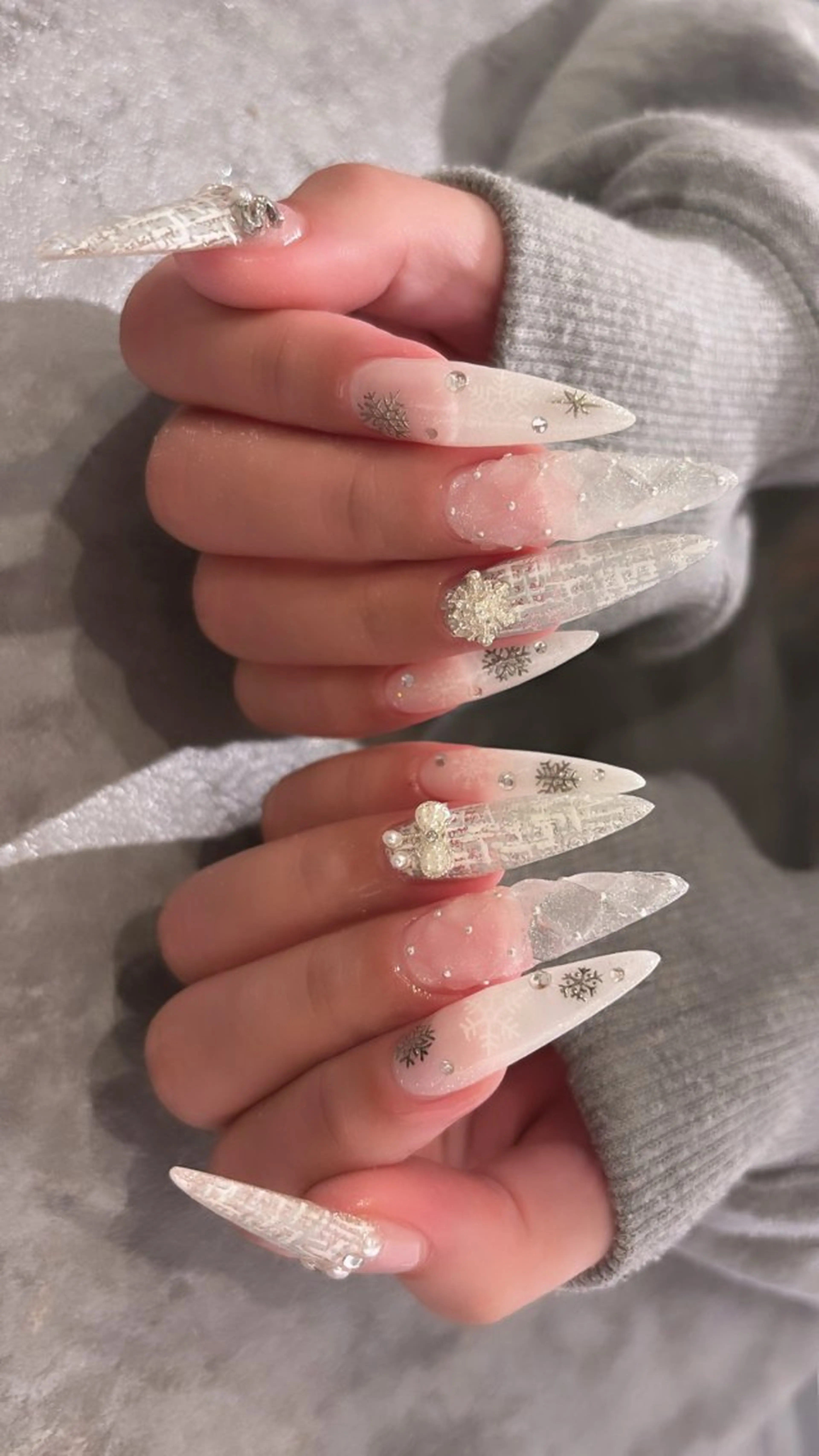 ネイル Mignon 、のネイルデザイン