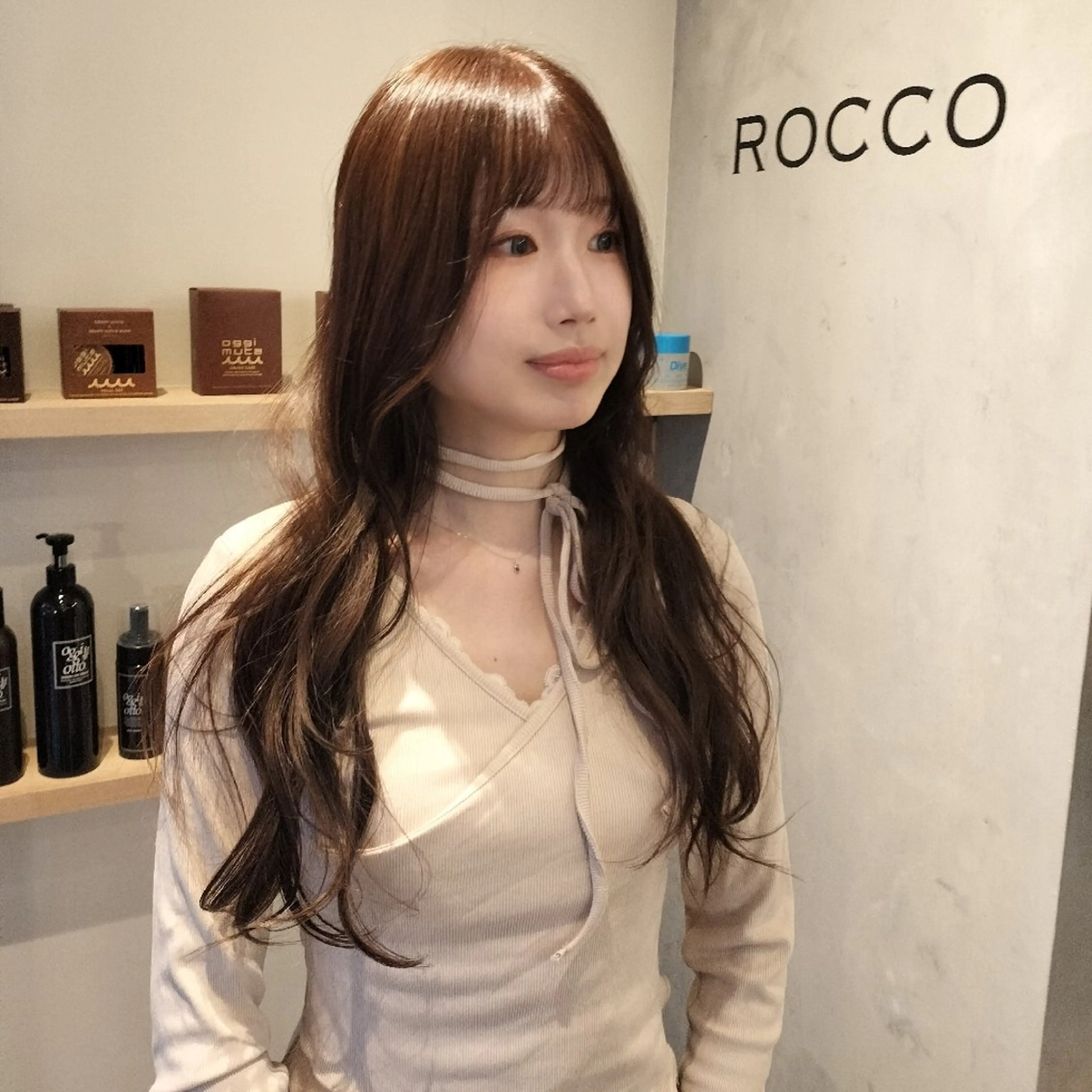 カラー HINAKO/ ROCCOのヘアスタイル