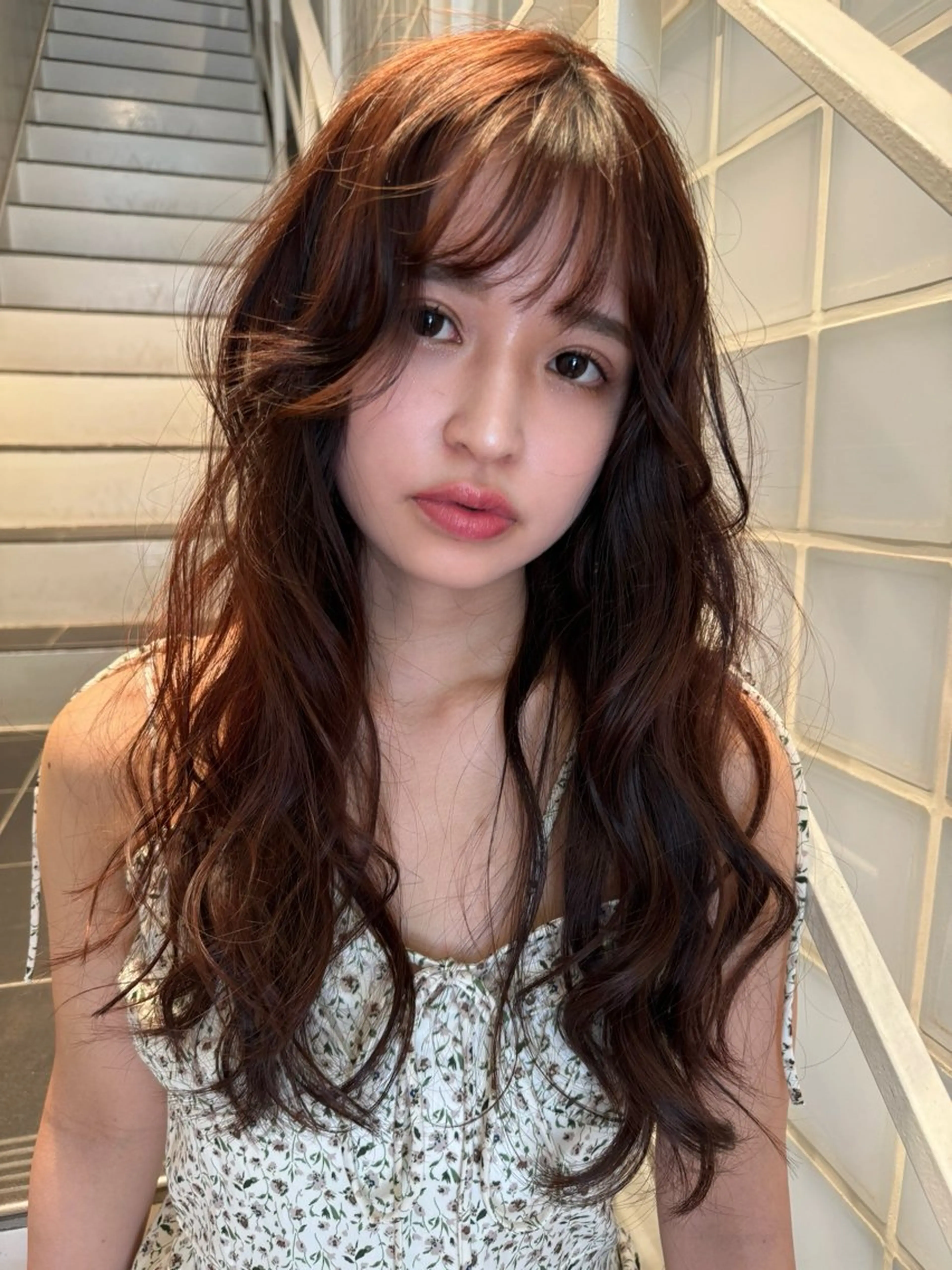 ロング カラー ブラウンカラー 透明感カラー ナチュラルブラウン カット ヘアカラー トリートメント レイヤーカット/暖色 カラー/saraのヘアスタイル