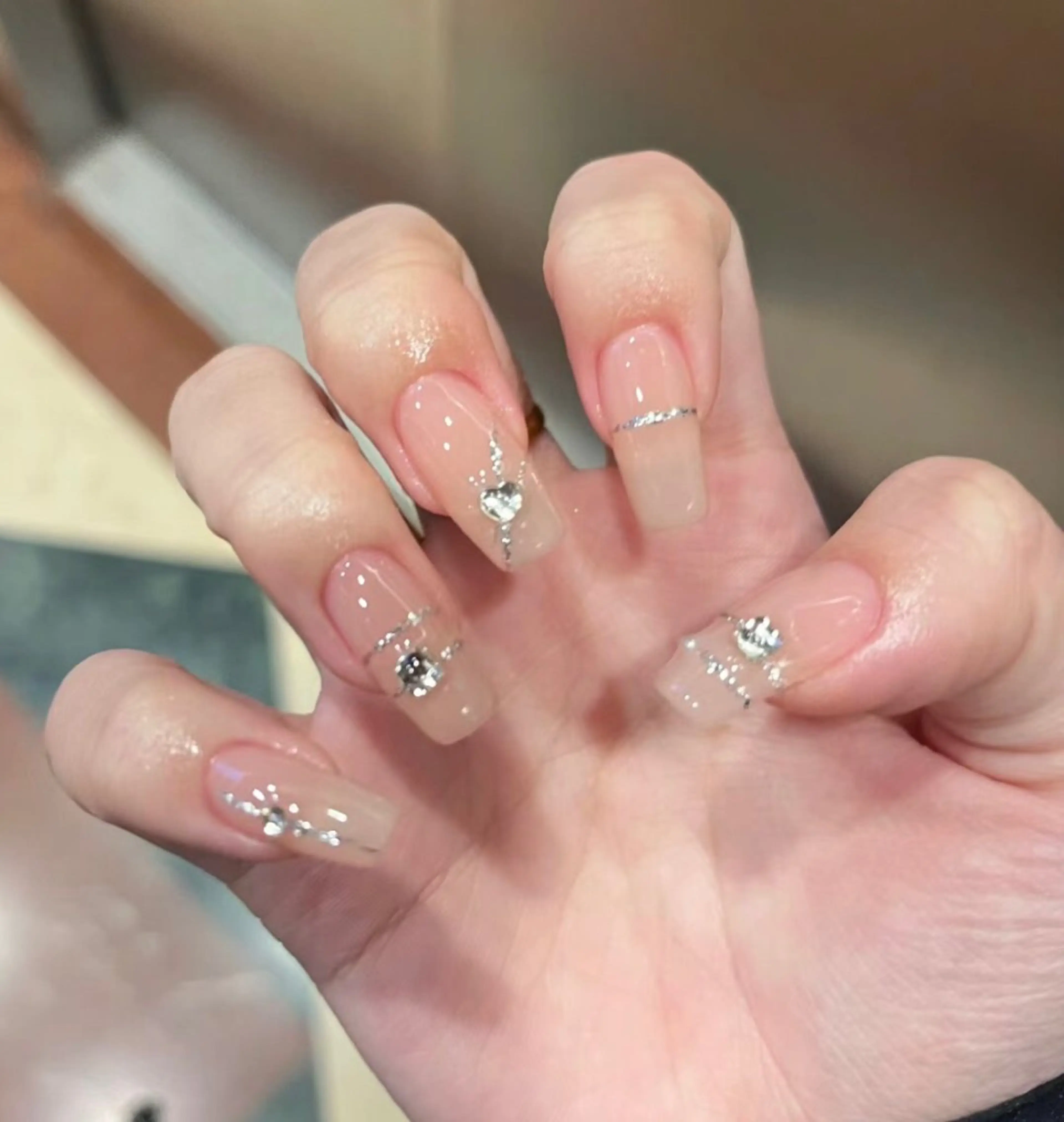 ネイル アートネイル ハンドネイル エリ🫧 nail池袋東口のネイルデザイン