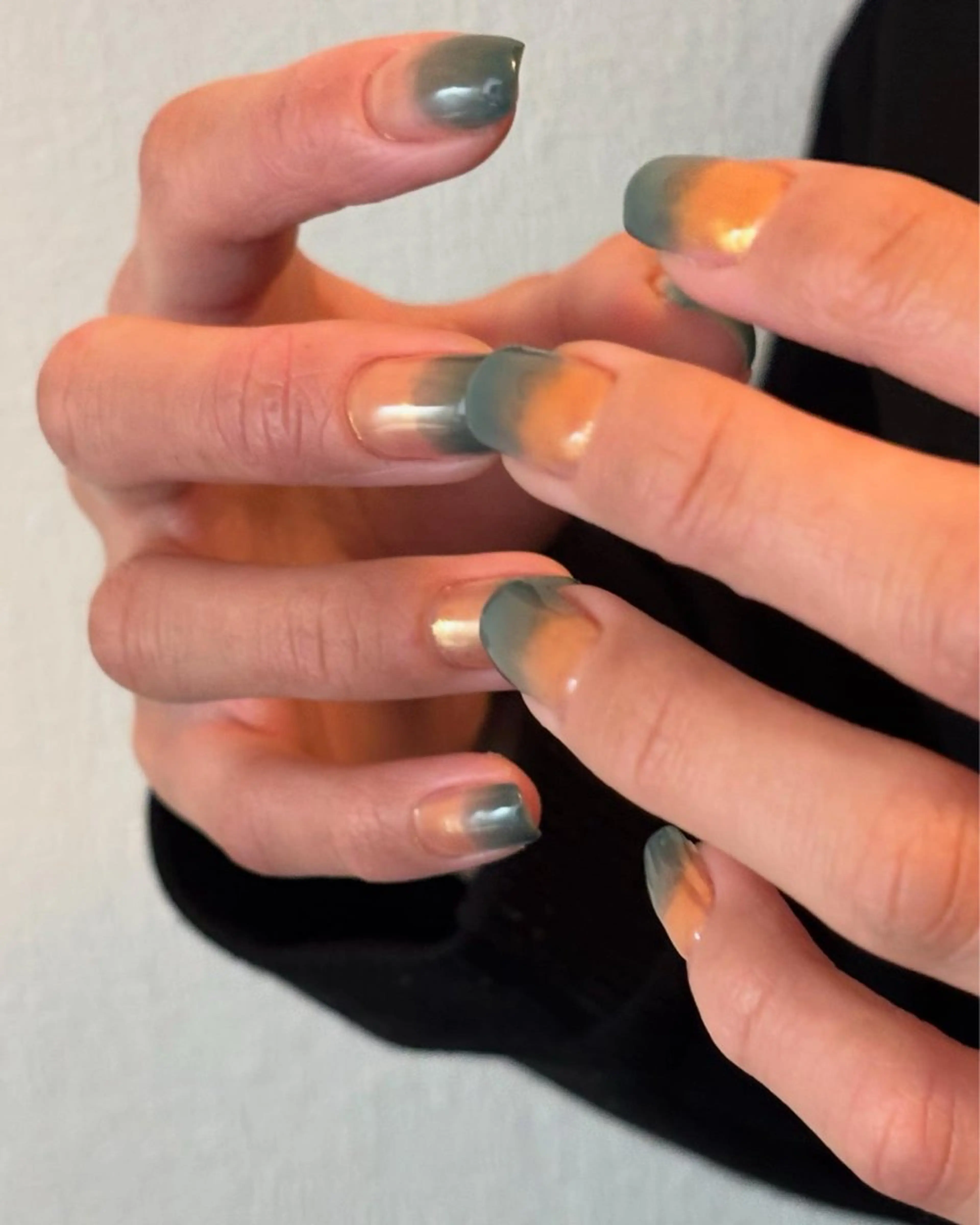 ネイル アートネイル オーロラネイル フットネイル ジェルネイル グラデーション fil nailのネイルデザイン