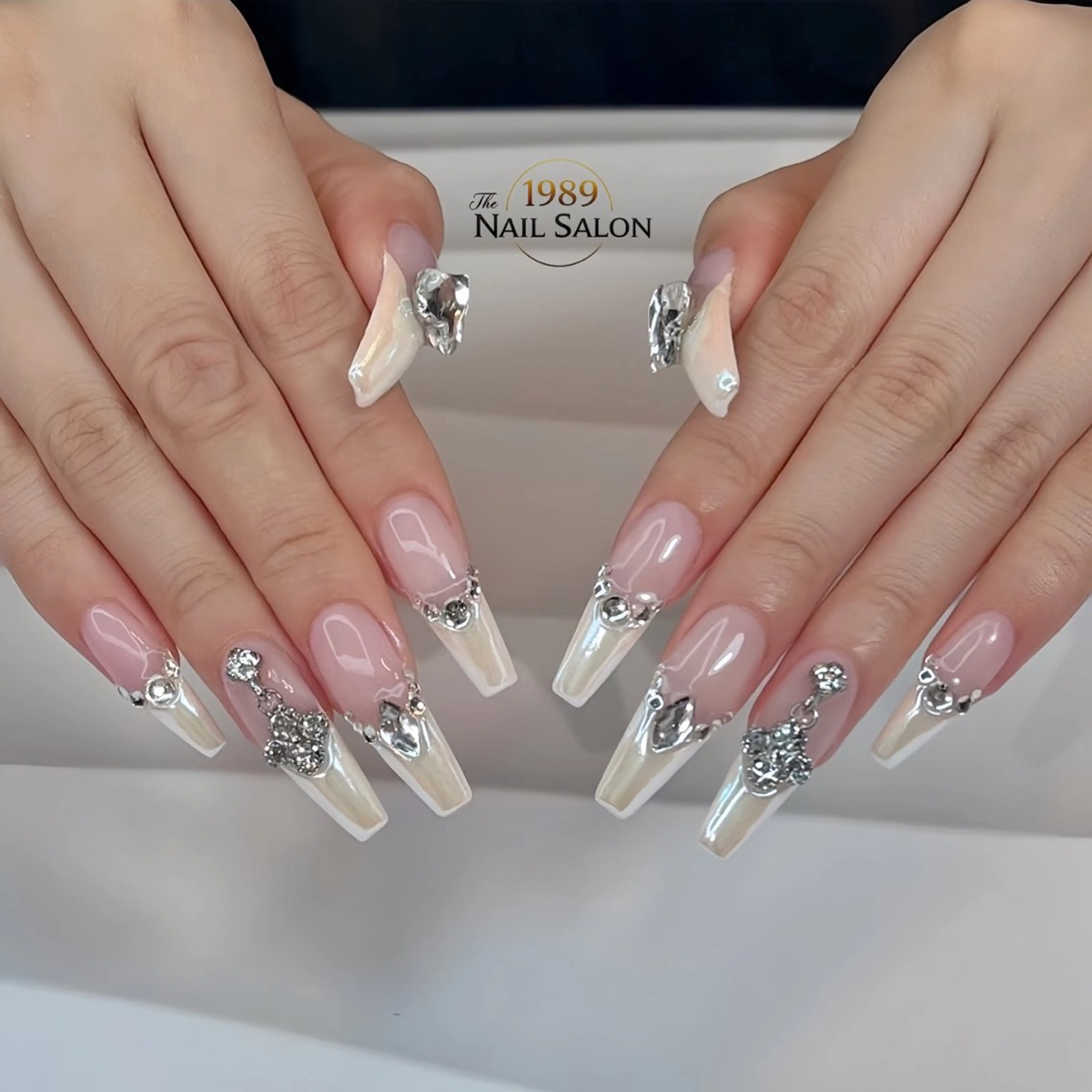 ネイル ハンドネイル The 1989 Nail Salonのネイルデザイン