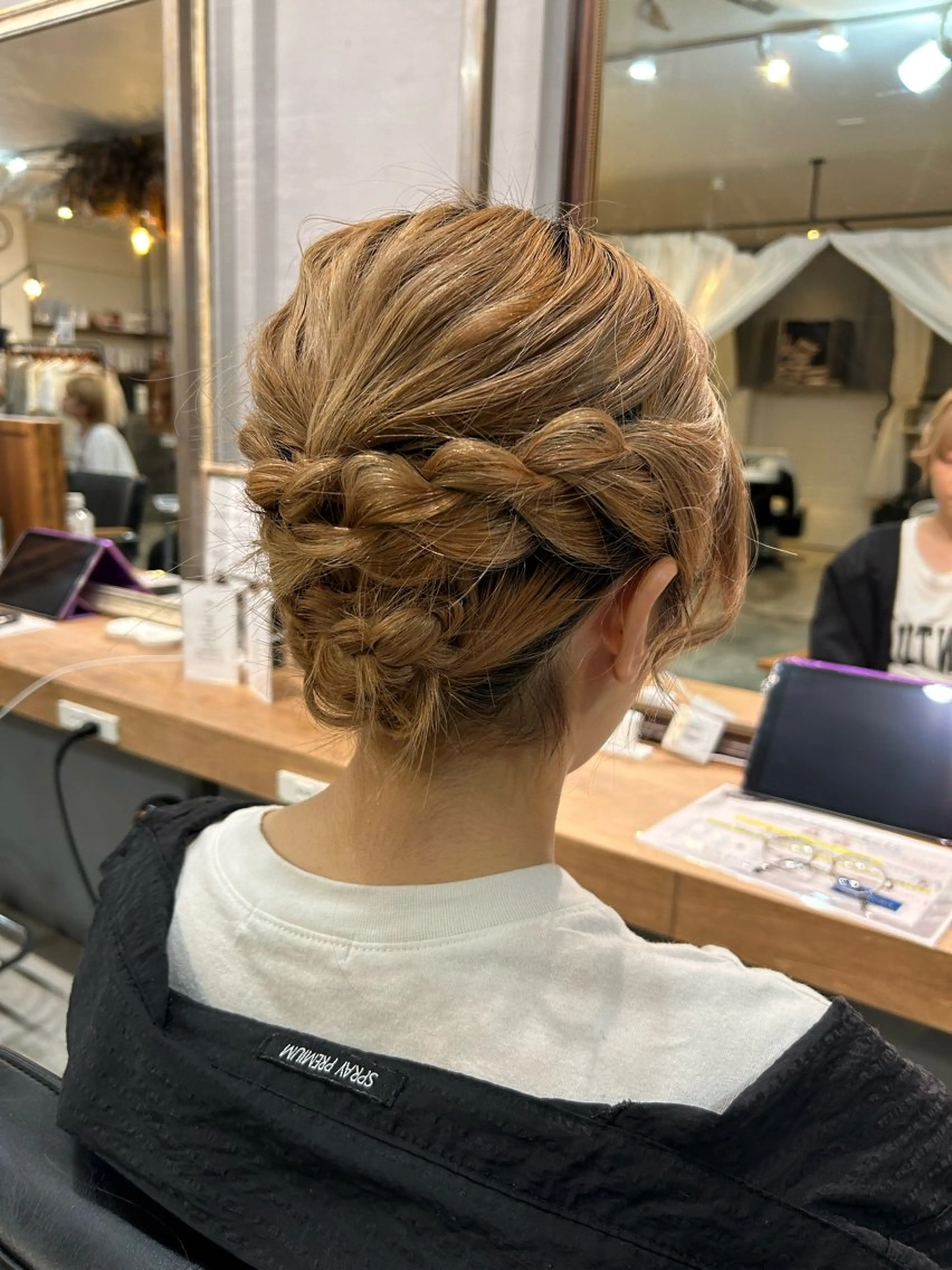 ヘアアレンジ 顔周りカット ピンク カラー🩰りりのヘアスタイル