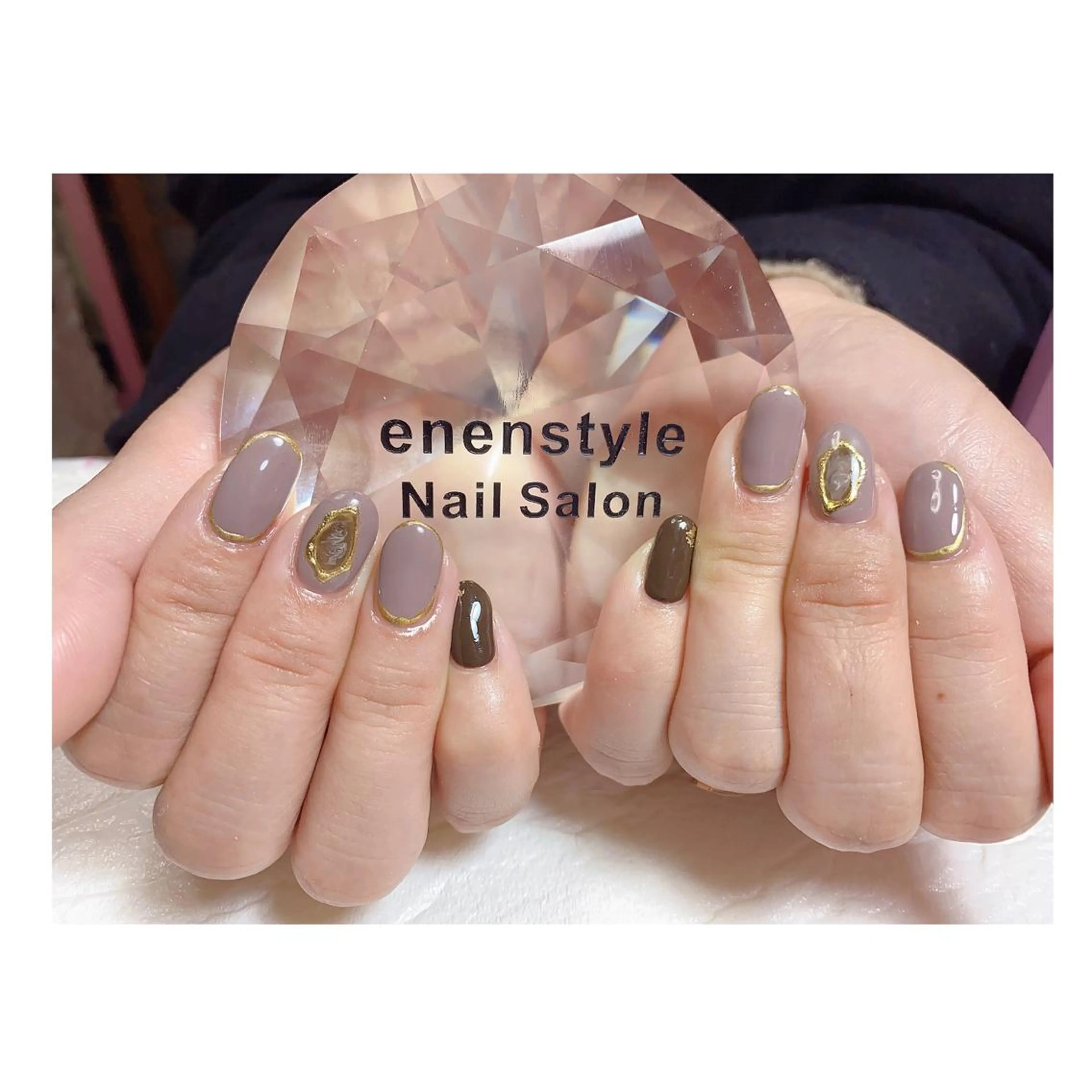 ネイル ジェルネイル ニュアンスネイル オフィスネイル ワンカラーネイル パラジェル ハンドネイル 👑enen style👑のネイルデザイン