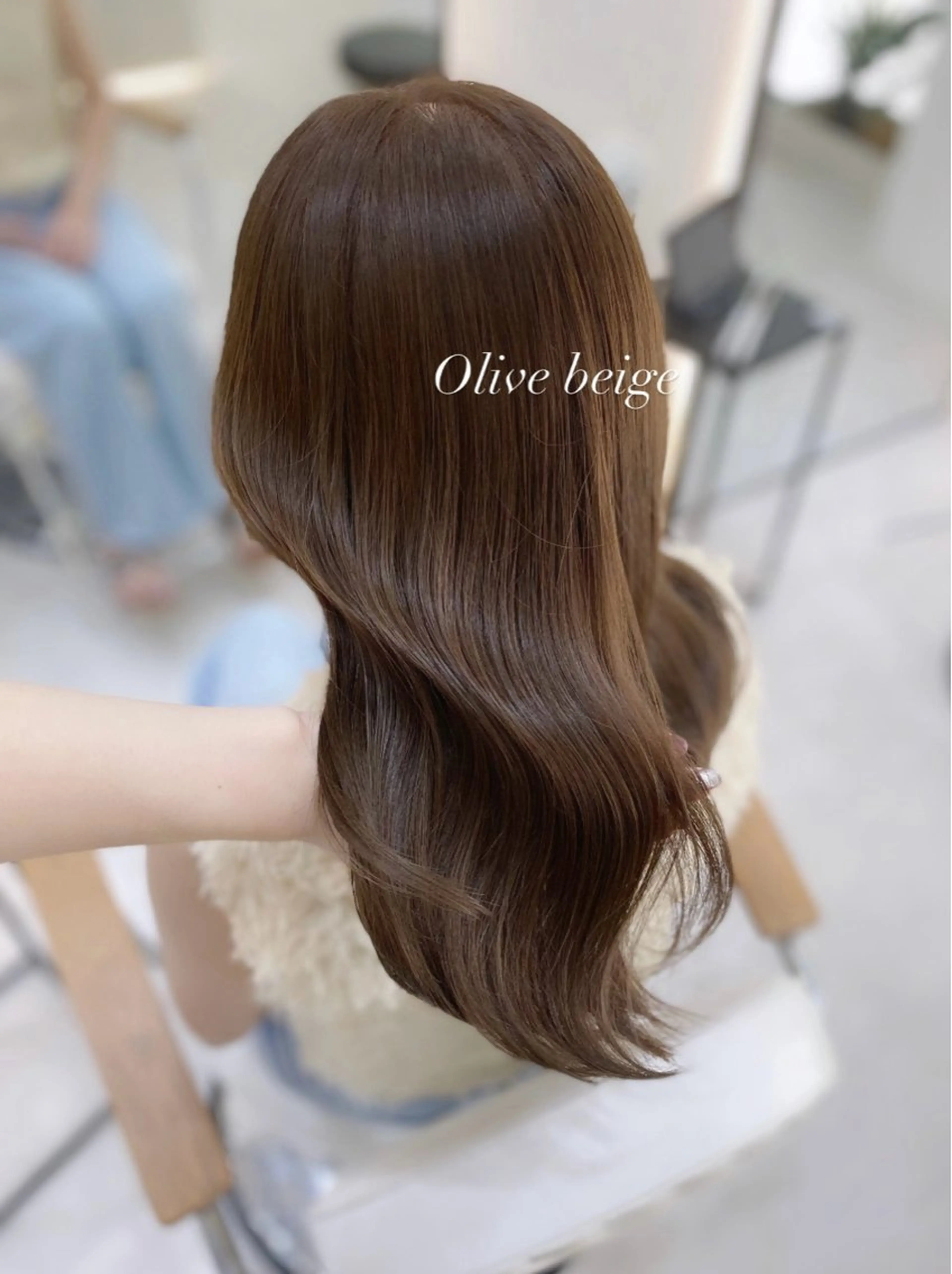 ミディアム カラー ベージュカラー ケアカラー オリーブベージュ トリートメント カット ヘアカラー トリートメント 艶髪・透明感カラー・ 韓国ヘア・Yuriのヘアスタイル