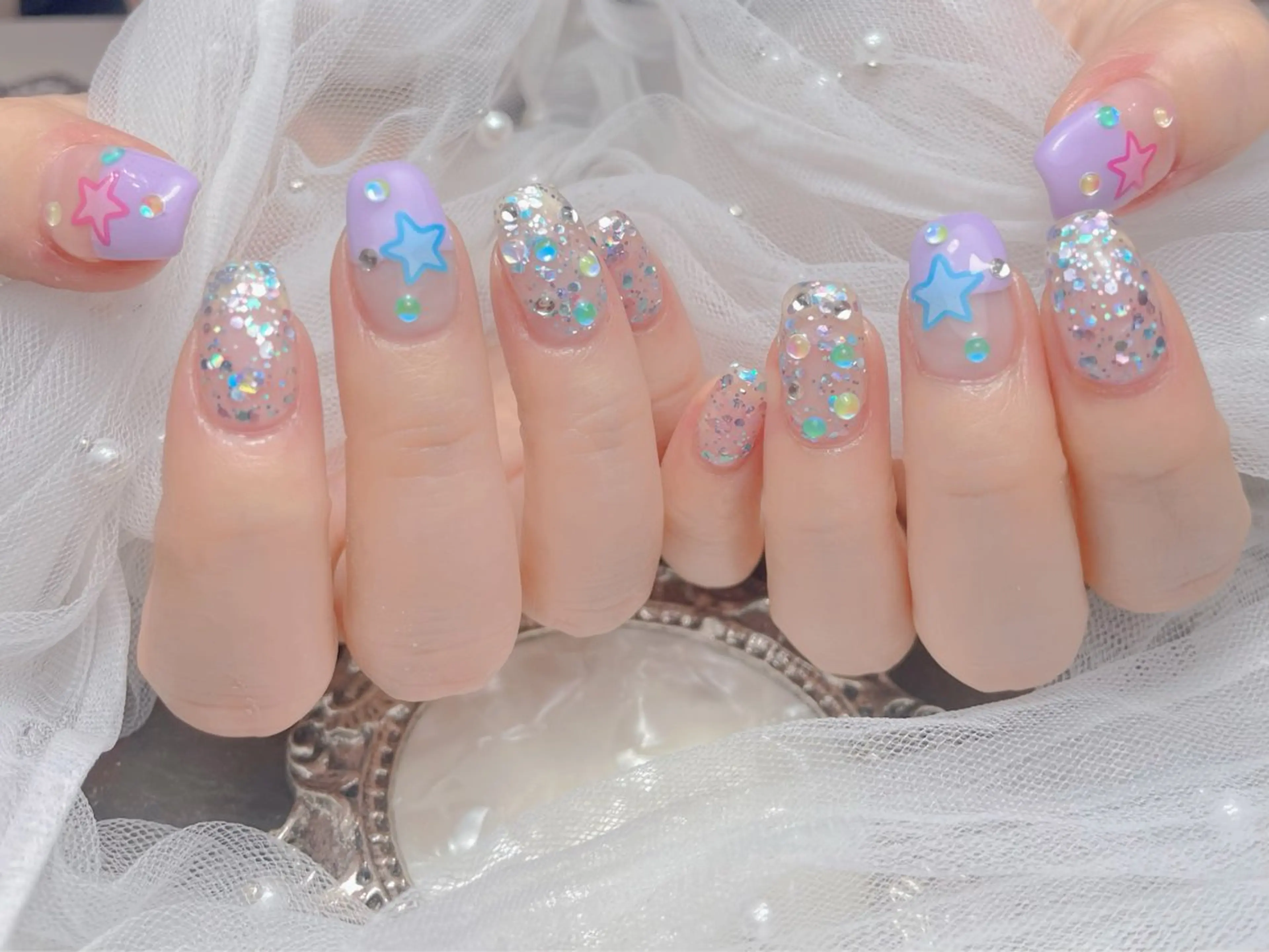 ネイル ハンドネイル マジックミラー所属・マジック ミラーのネイルデザイン