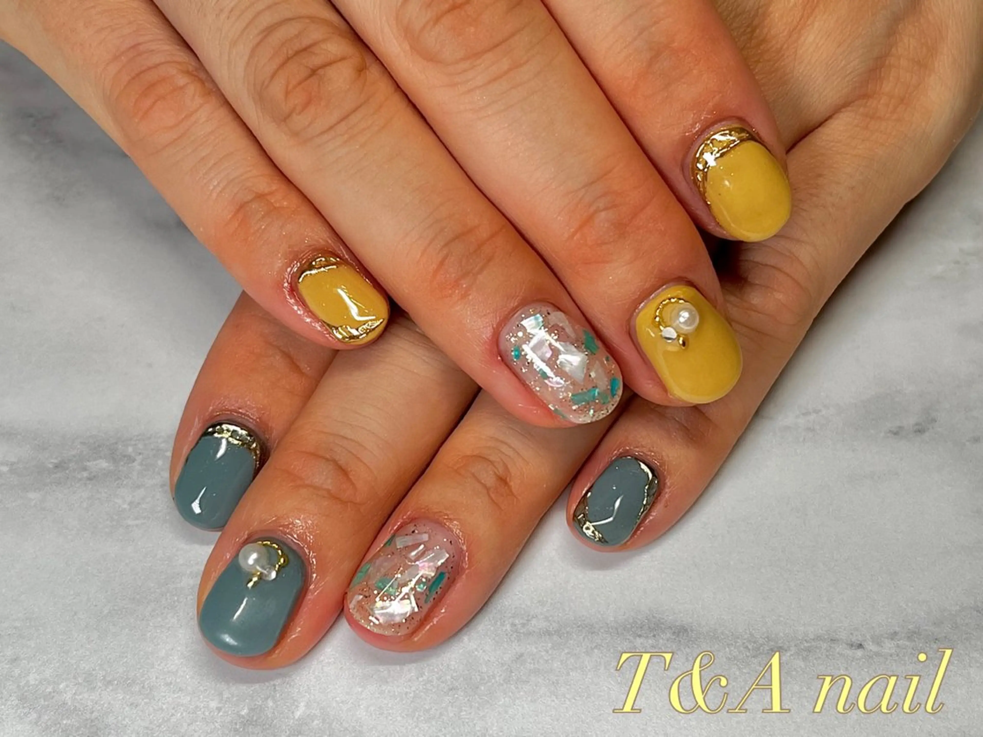 ネイル ジェルネイル ニュアンスネイル オフィスネイル スカルプネイル ショートネイル ハンドネイル T&A nailのネイルデザイン
