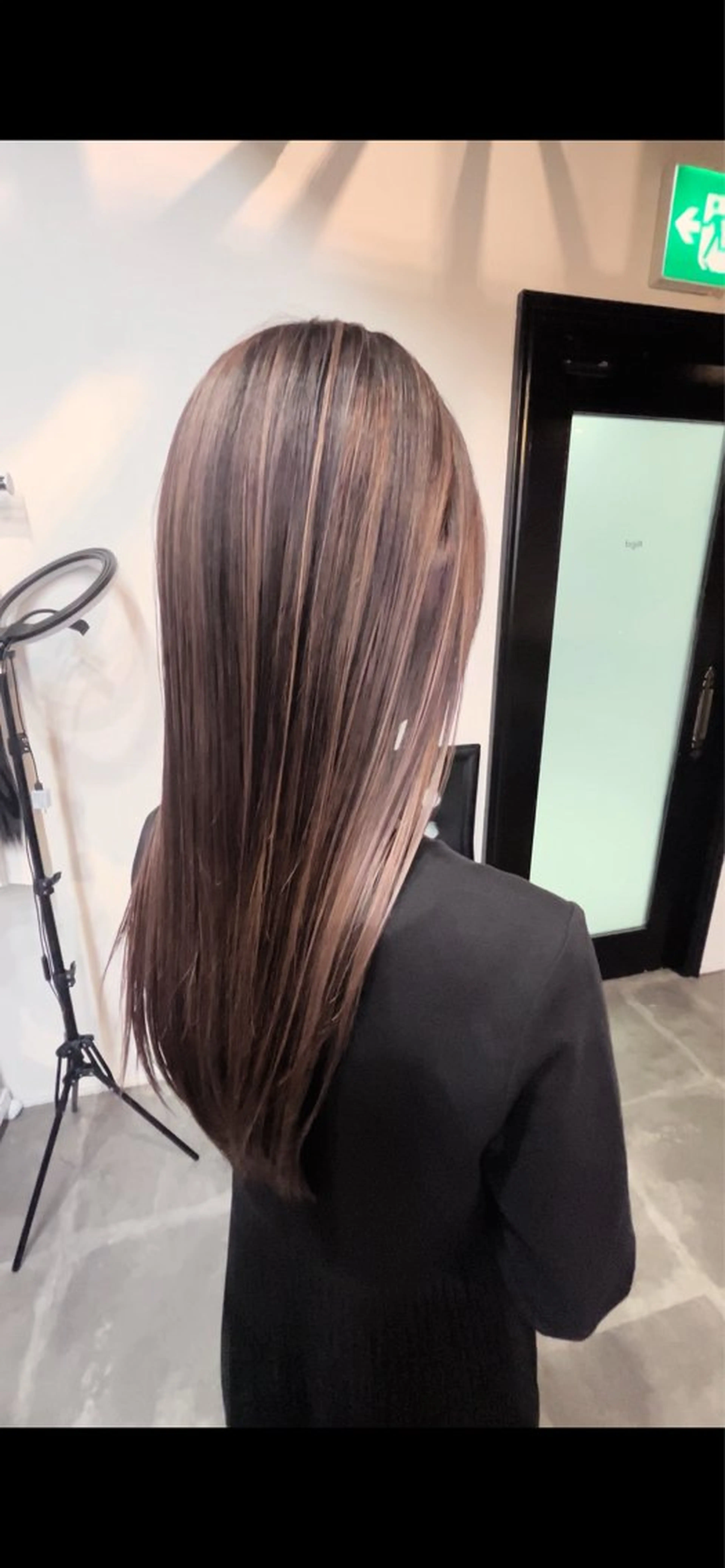 🔸バレイヤージュ🔸【前処理トリートメント、ケアブリーチ込み】70%off【前髪カット無料】の写真