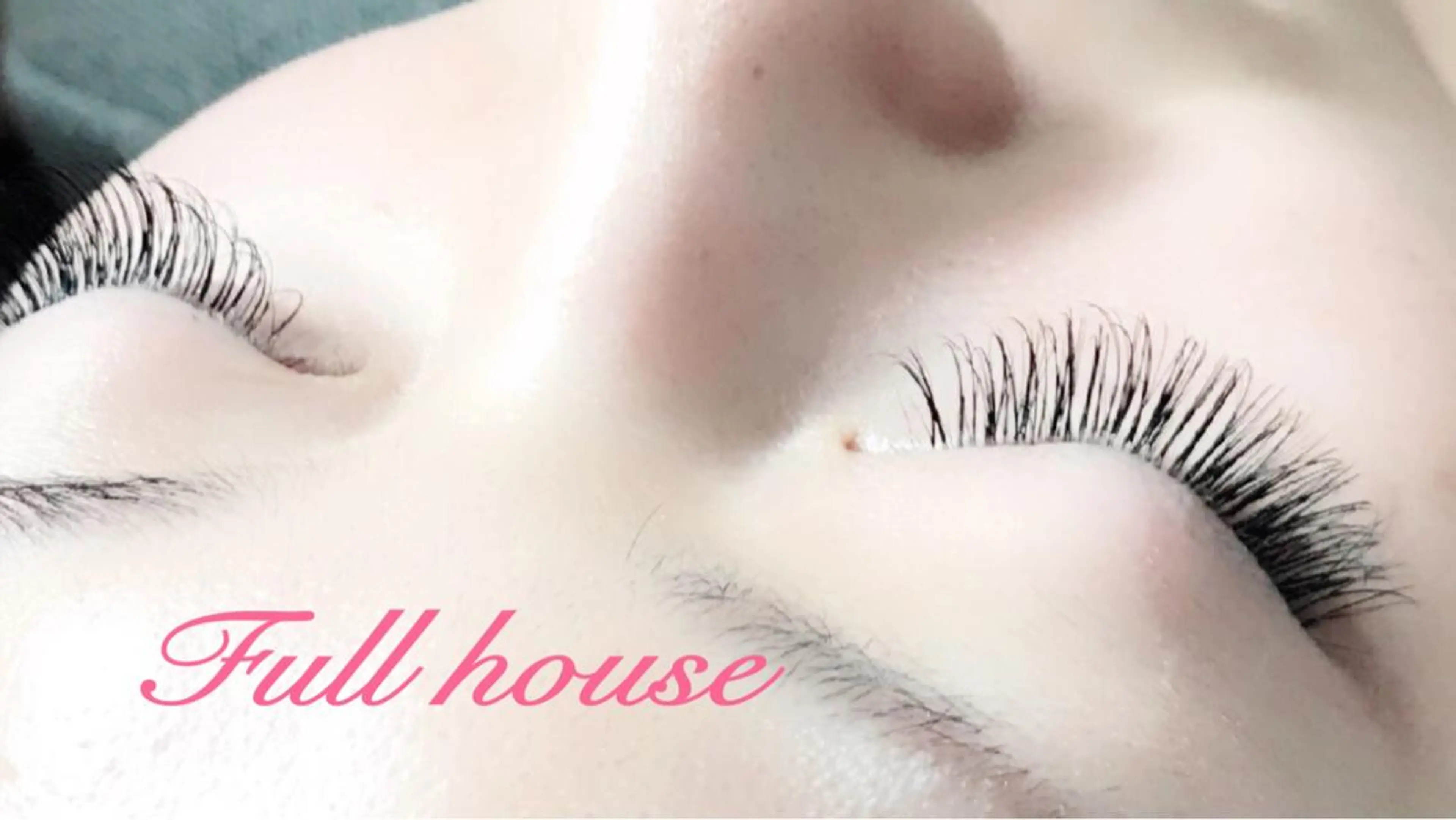 マツエク・マツパ familiar所属・familiar 【フェイシャル】のエステ・リラクイメージ