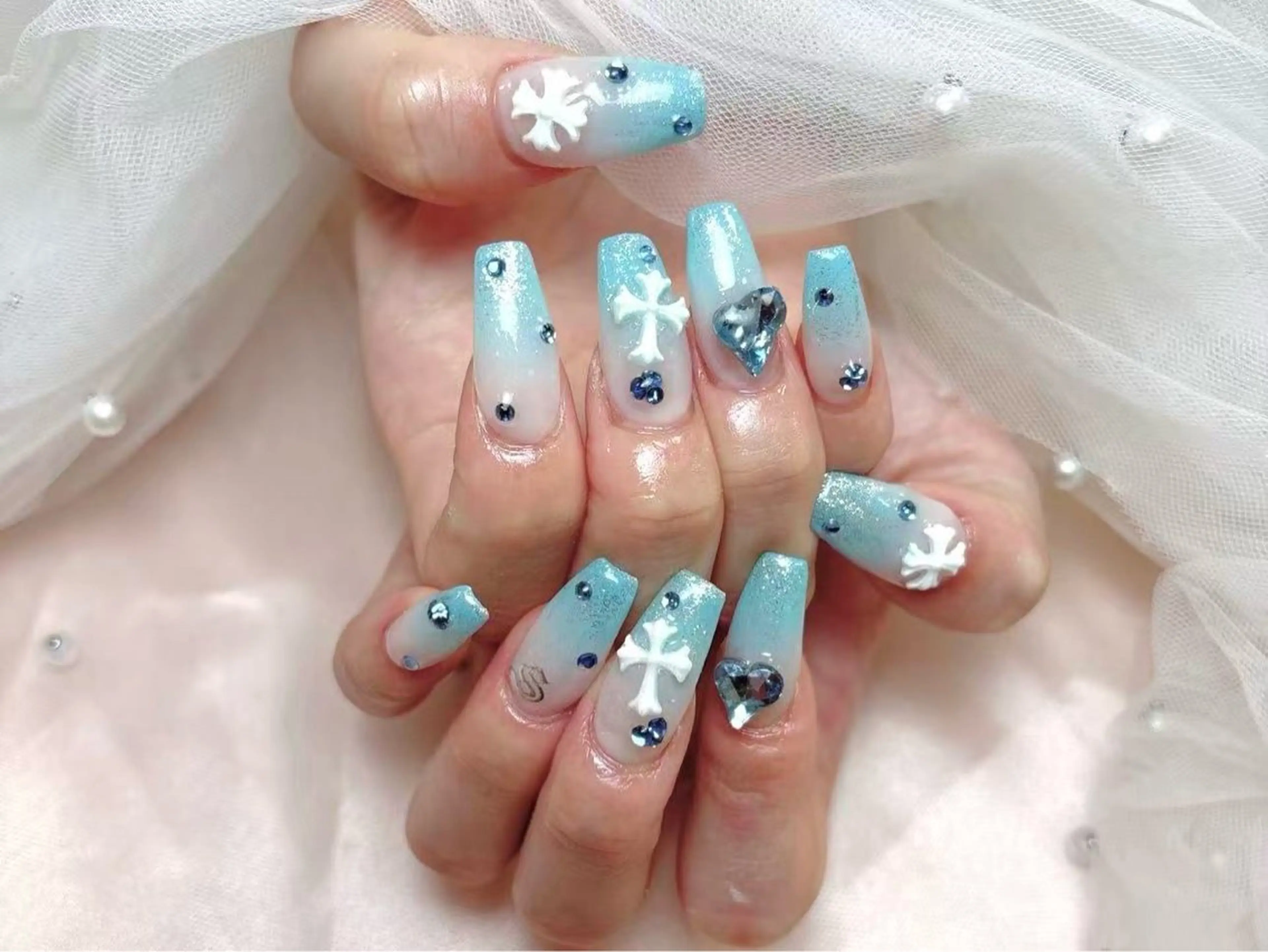 ネイル ハンドネイル アールワン NAIL SALONのネイルデザイン