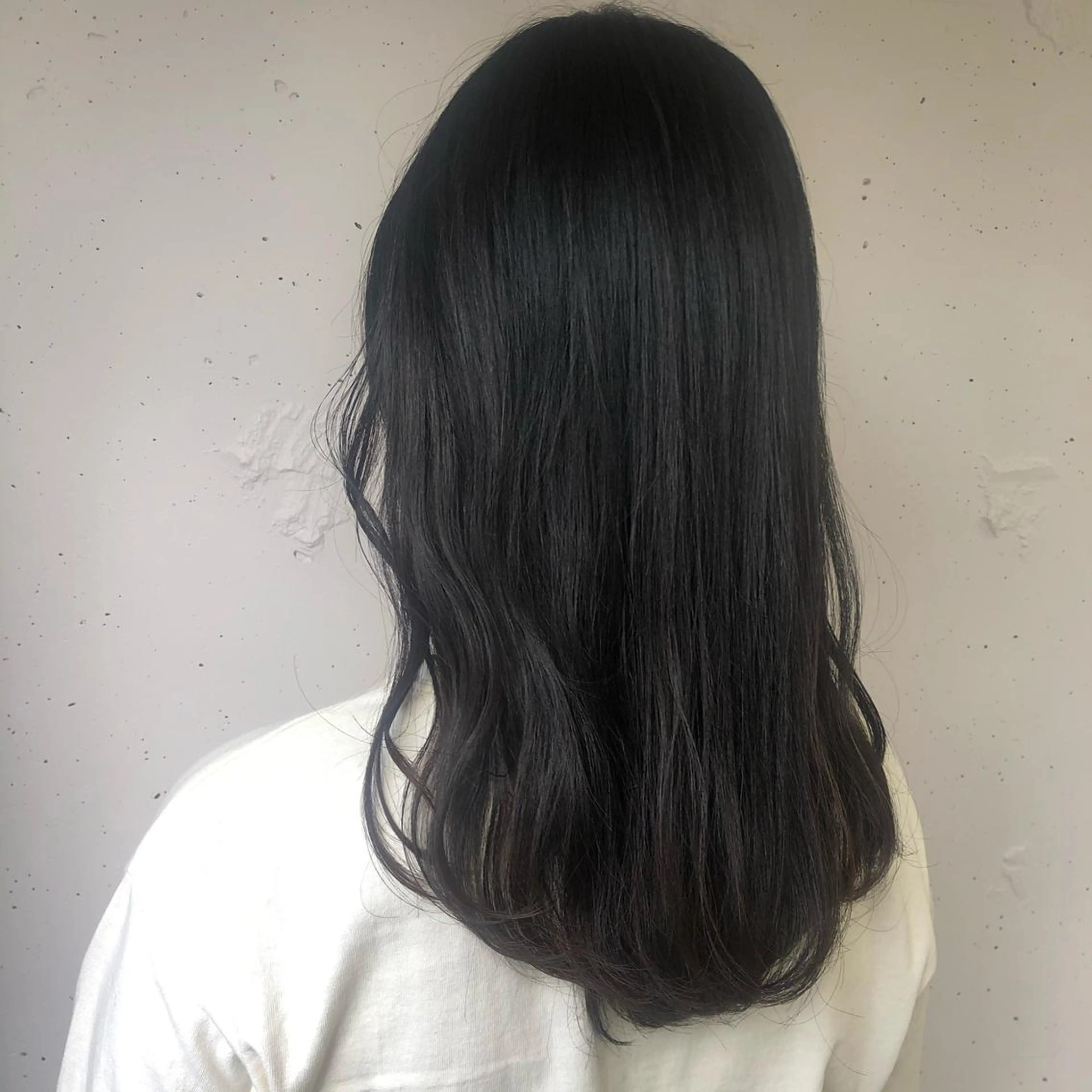 ミディアム 顔周りの垢抜けヘア 立山あいりのヘアスタイル