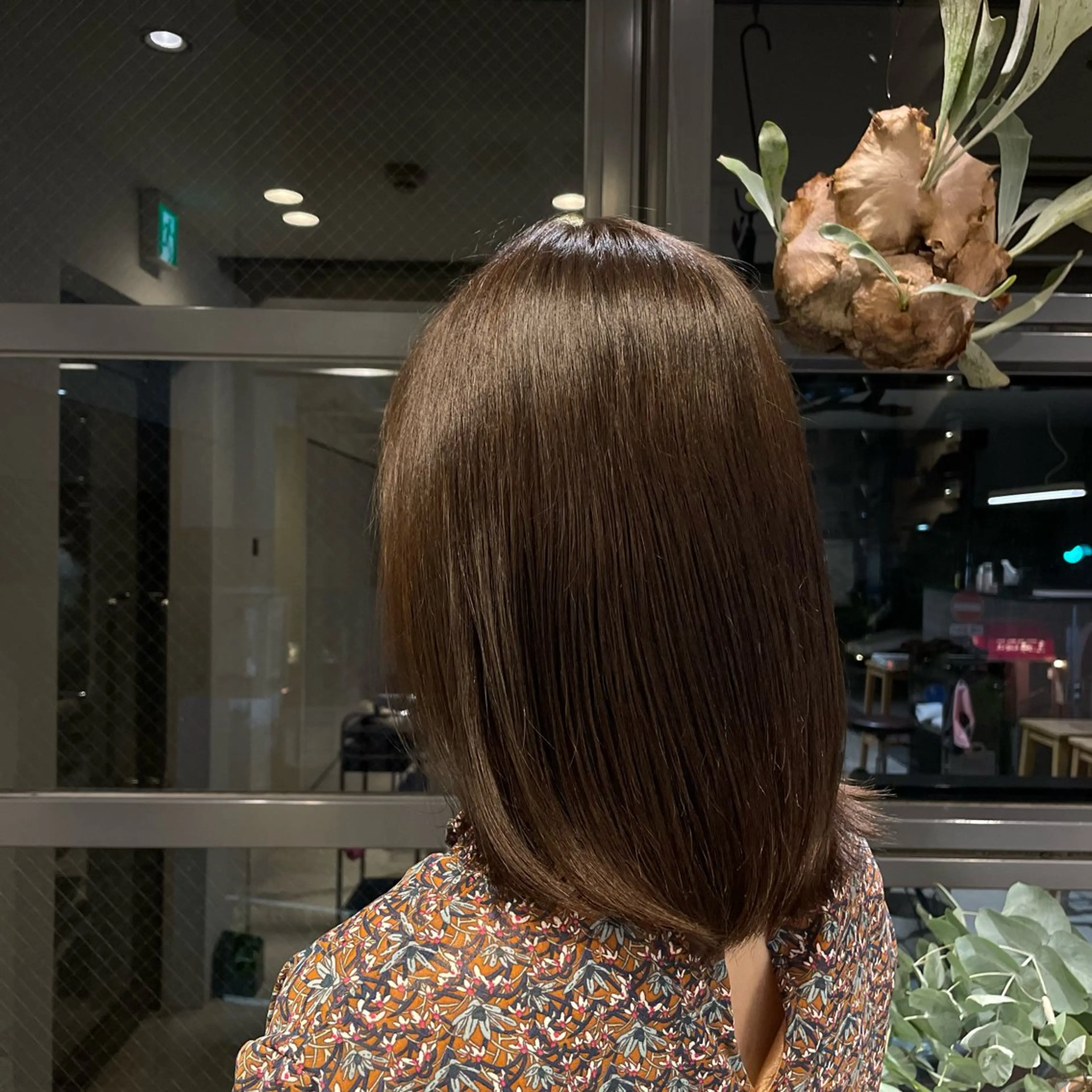 ミディアム カラー 後藤 香乃のヘアスタイル