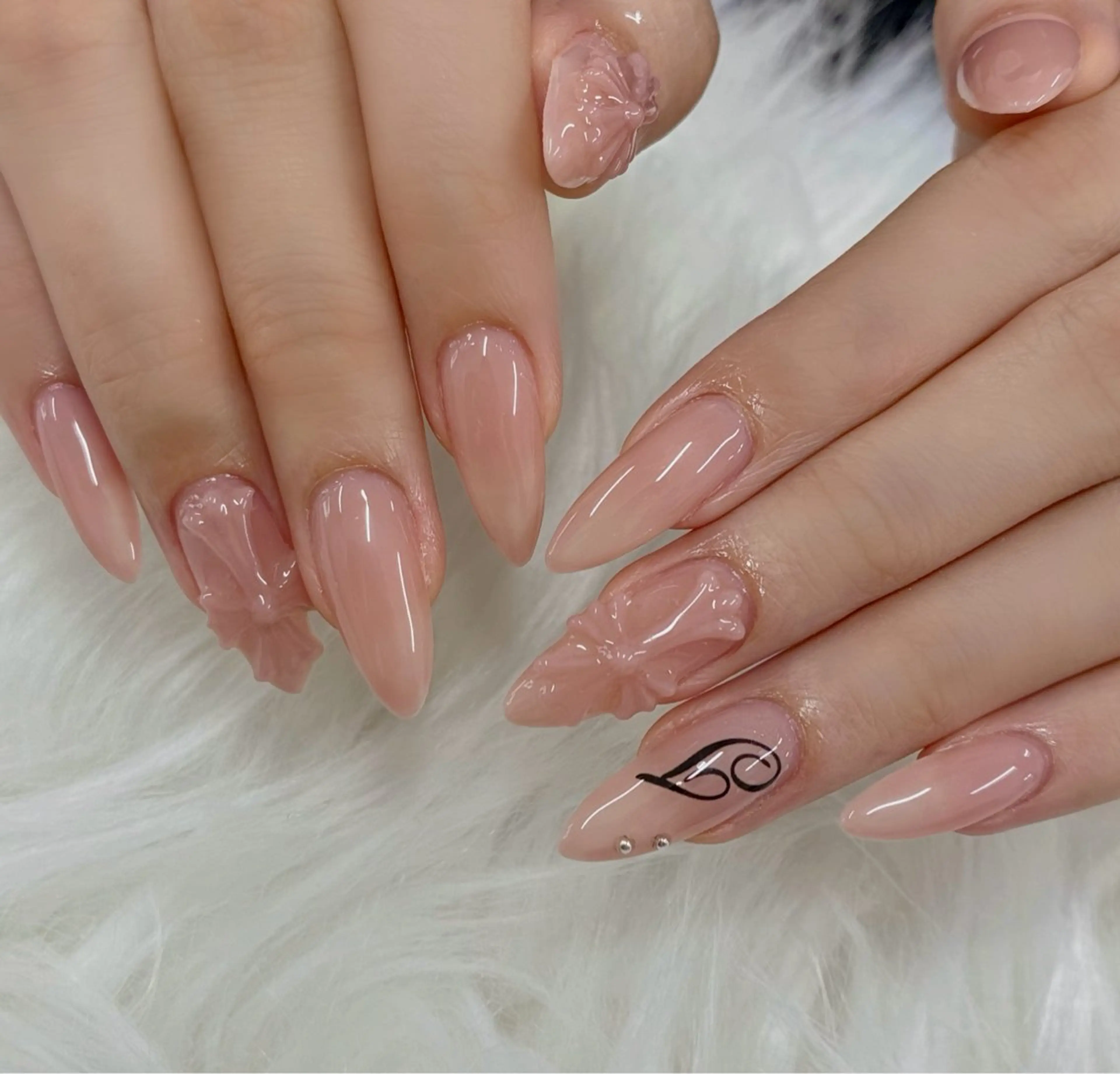 ネイル ハンドネイル ハンドケア DuLi Blinkのネイルデザイン
