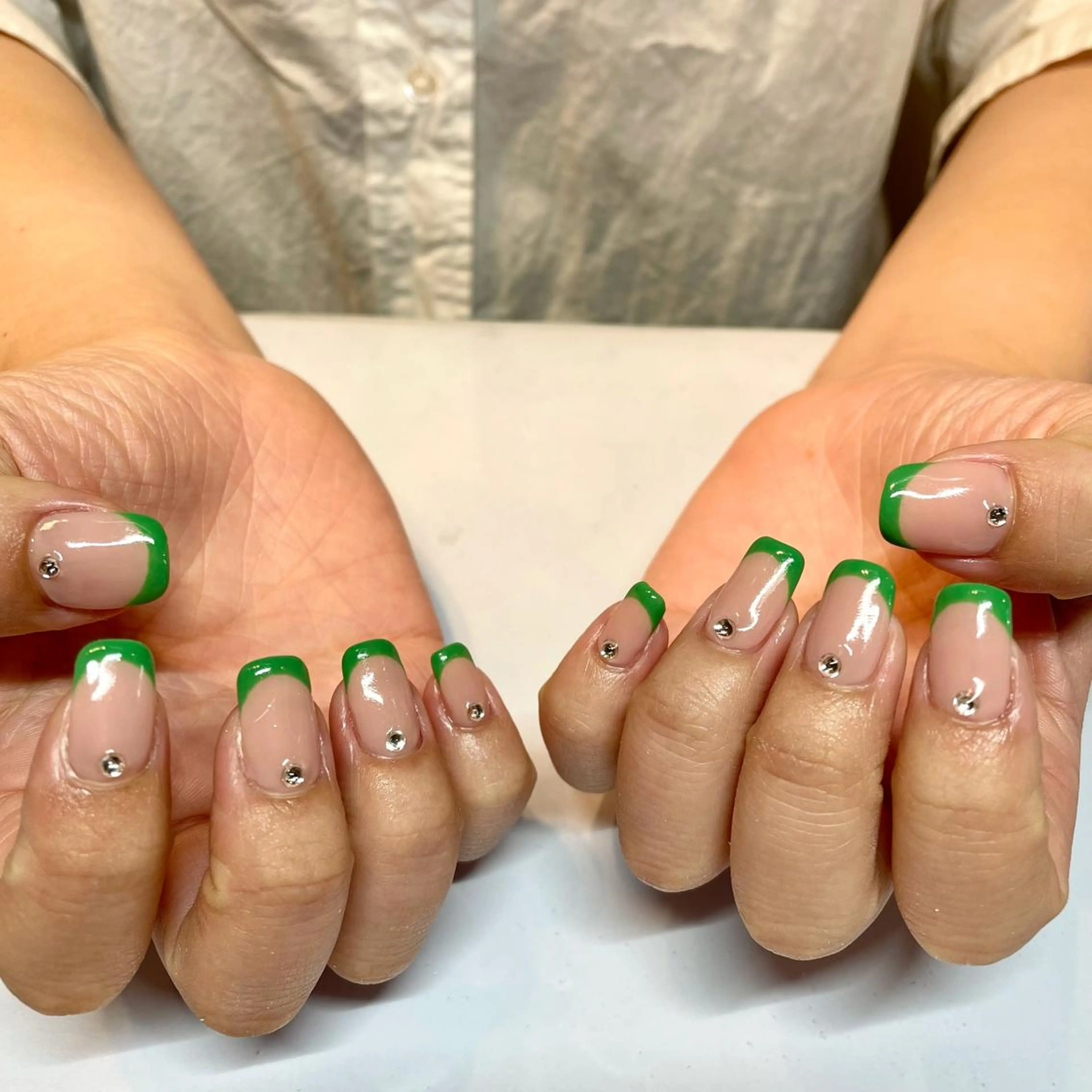 ネイル ストーンネイル ハンドネイル Tocowaka マエダのネイルデザイン