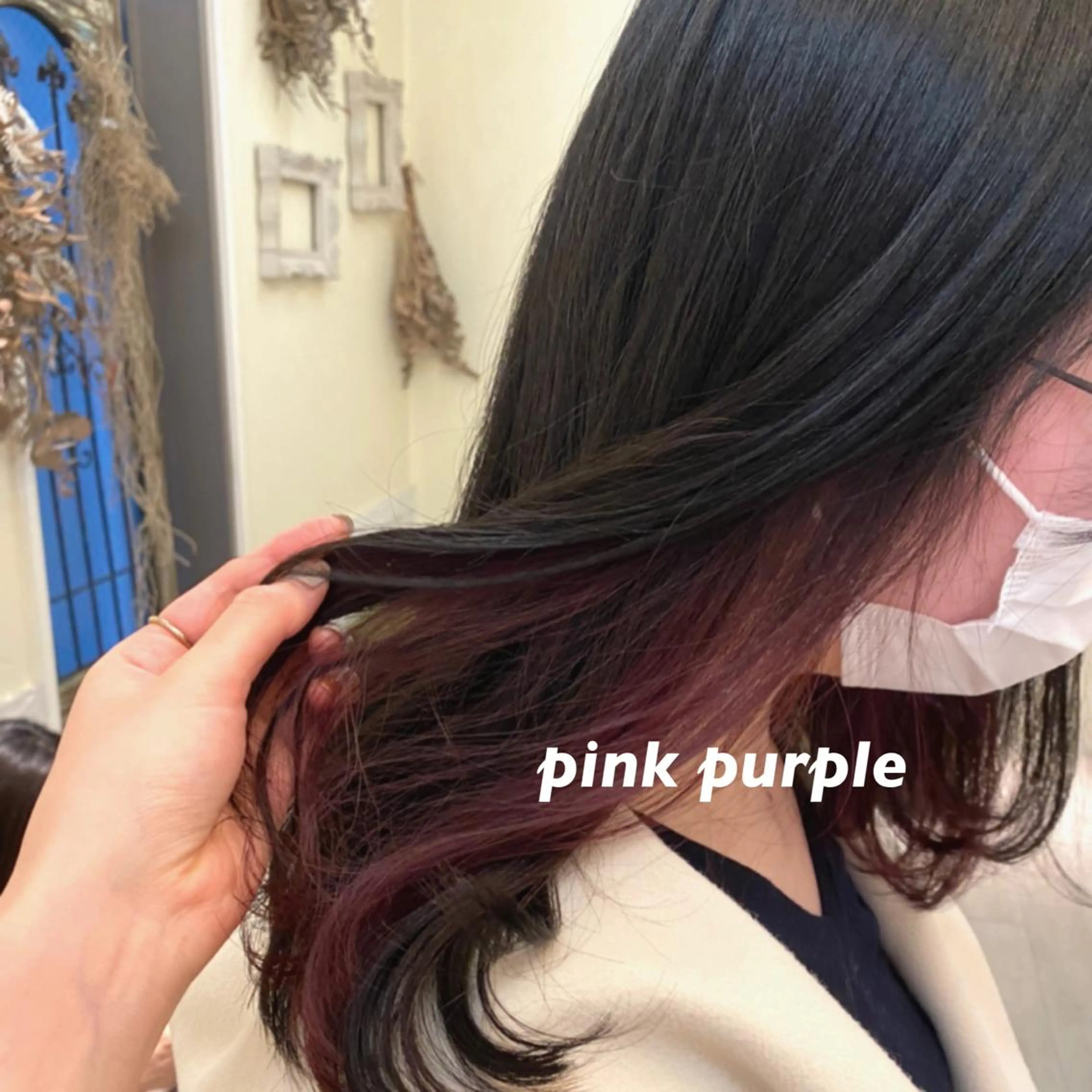 セミロング パープルカラー カット ヘアカラー トリートメント 大久保 愛のヘアスタイル